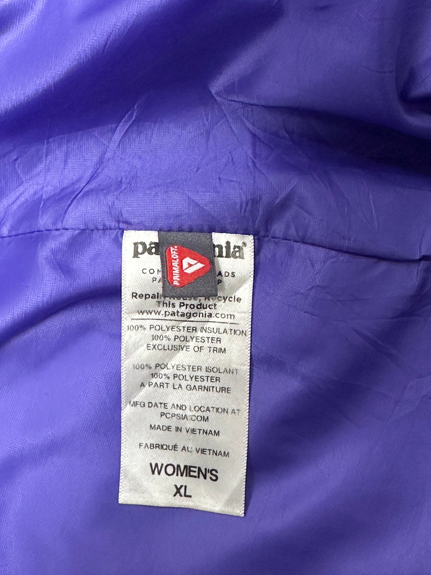 Patagonia light weight primaroft jacket womens XL