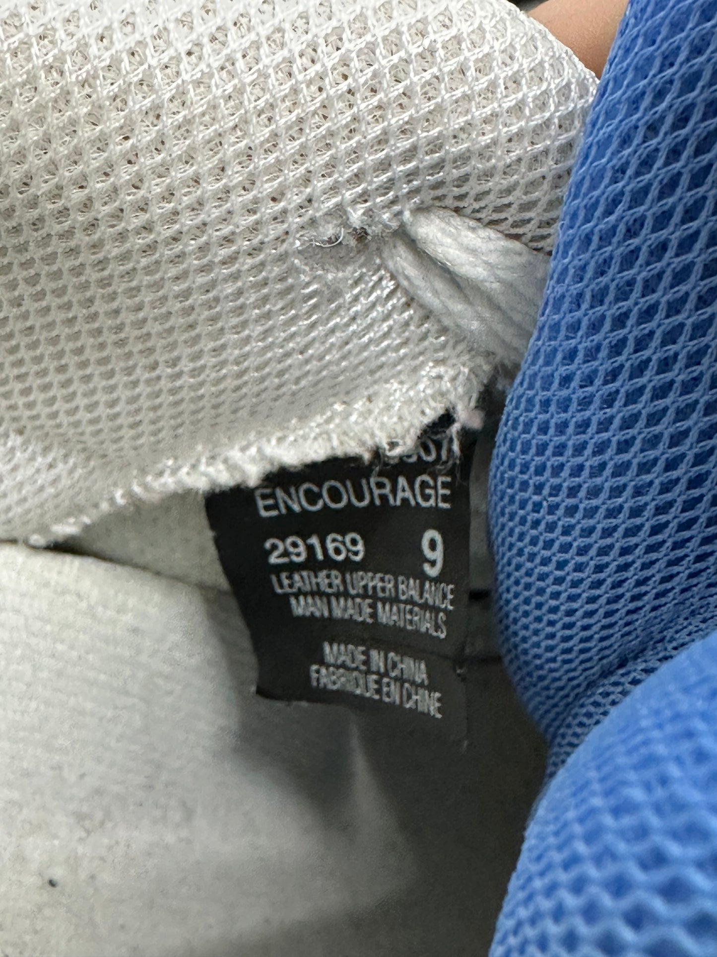 [US 9] 00s Vans Skateboard Female Shoes