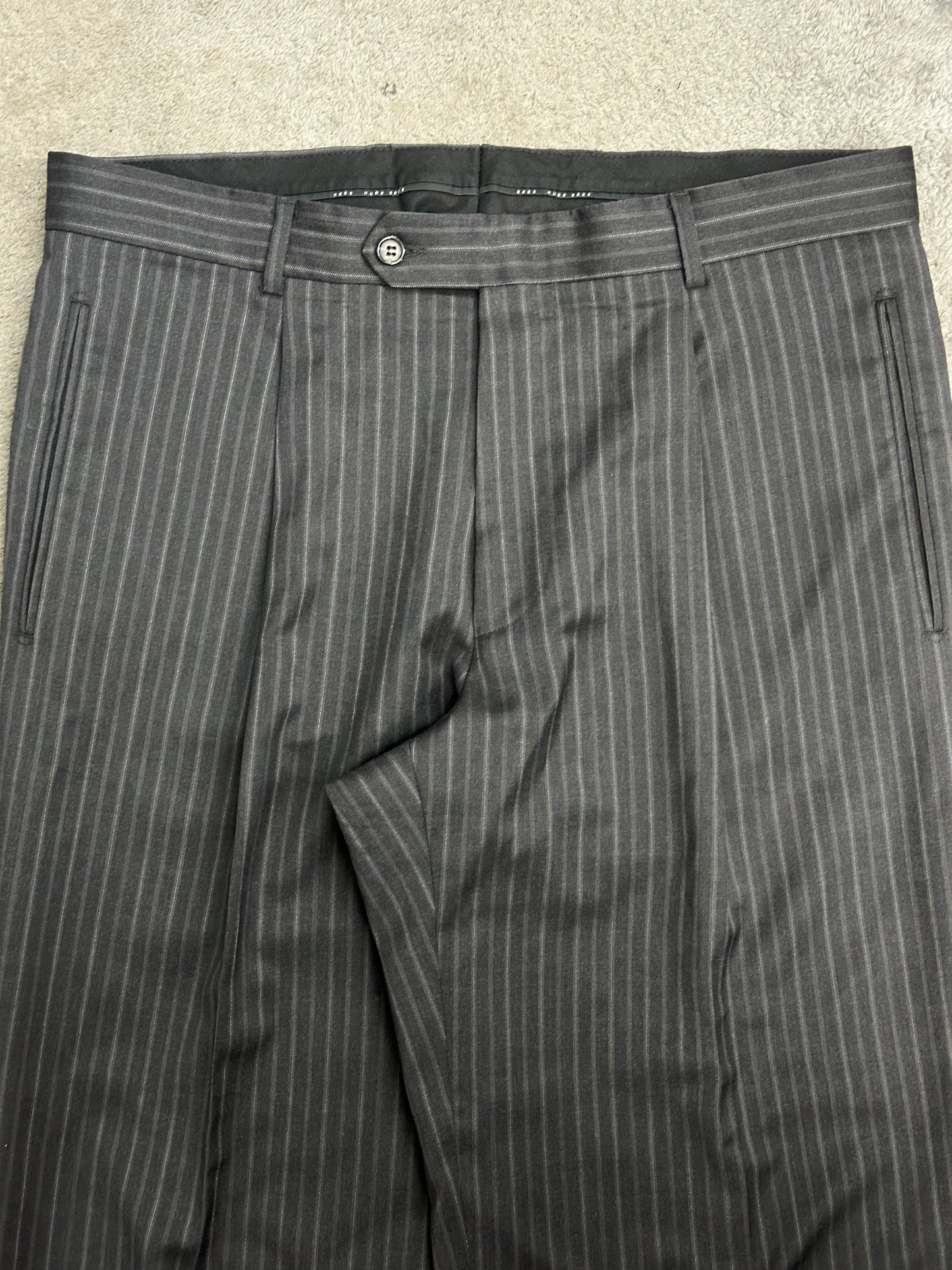 [36] 00s HUGO BOSS Stripe Trouser
