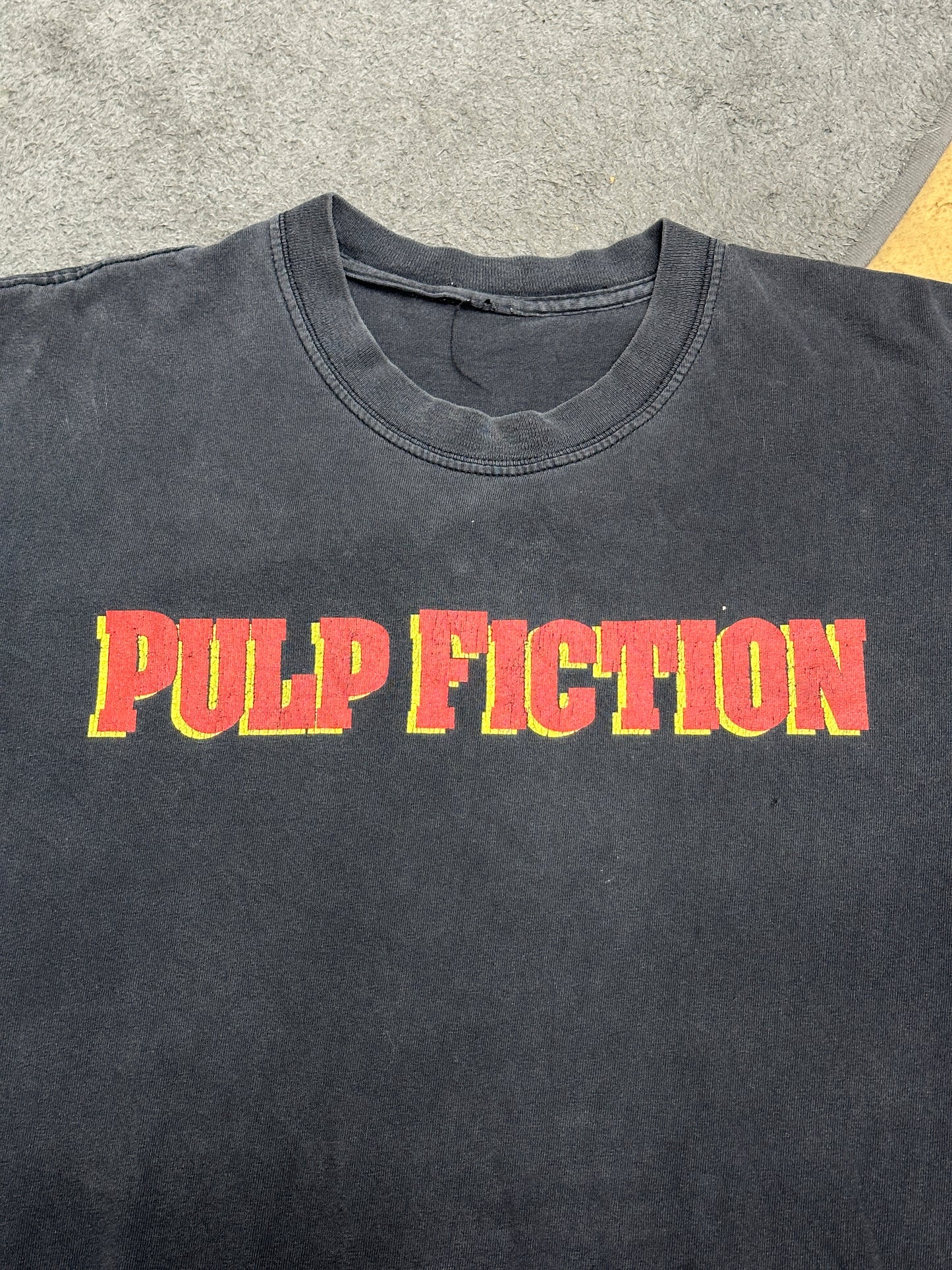 [L] Late 90s PULP FICTION ‘Bring out the GIMP' Tee