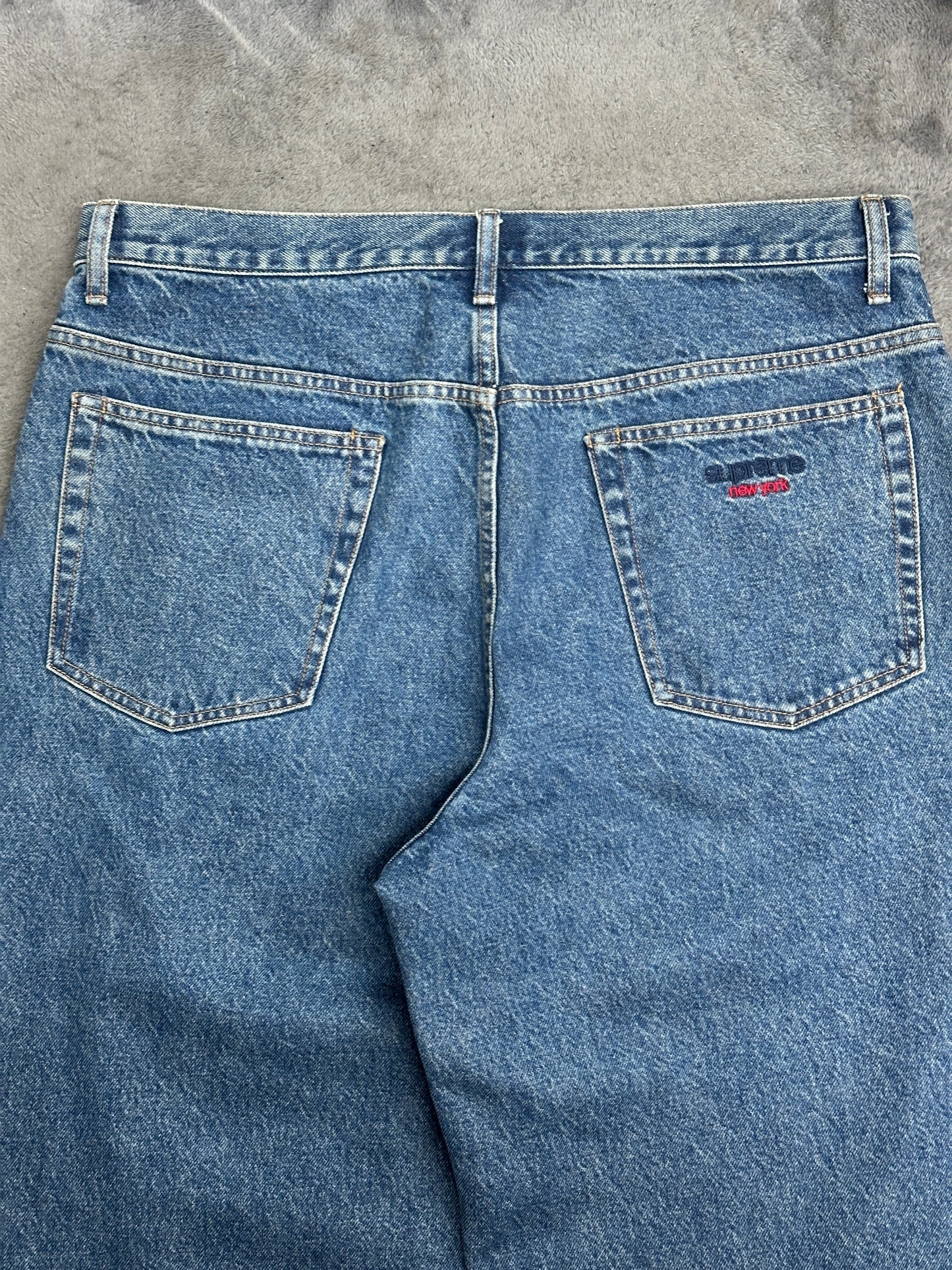 [34] Supreme Baggy Jeans Indigo