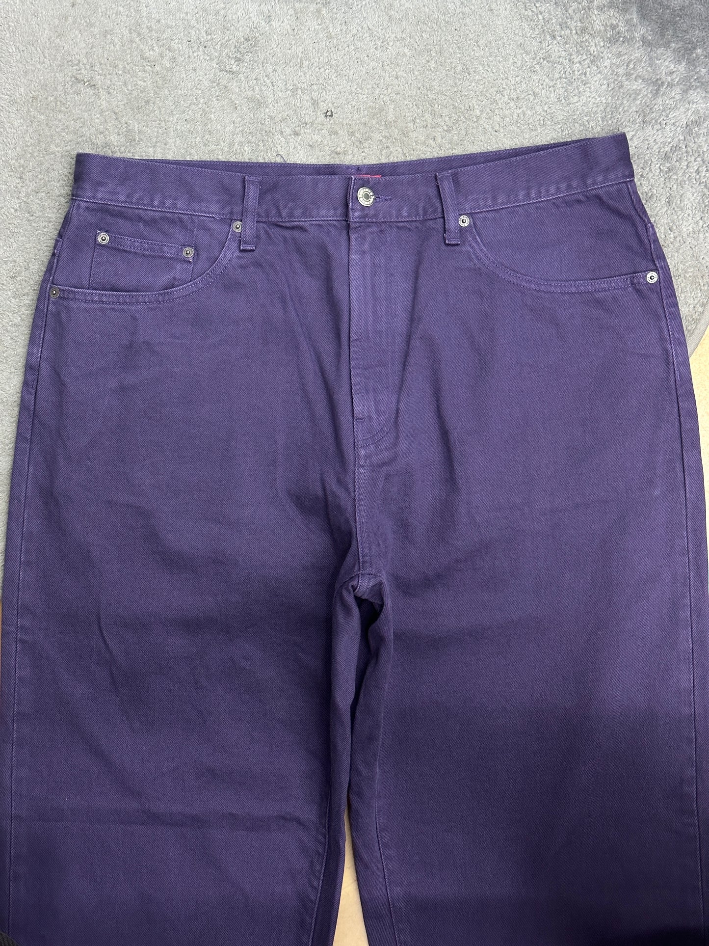[36] Supreme Baggy Jeans Purple
