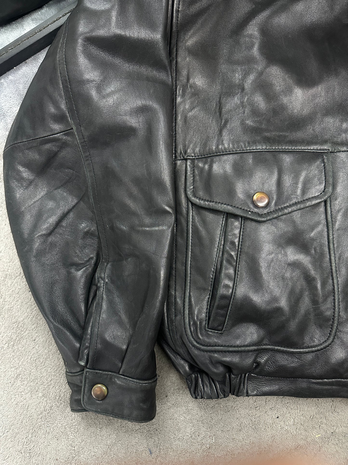 [44] 90s Nautica Leather Bomber Jacket