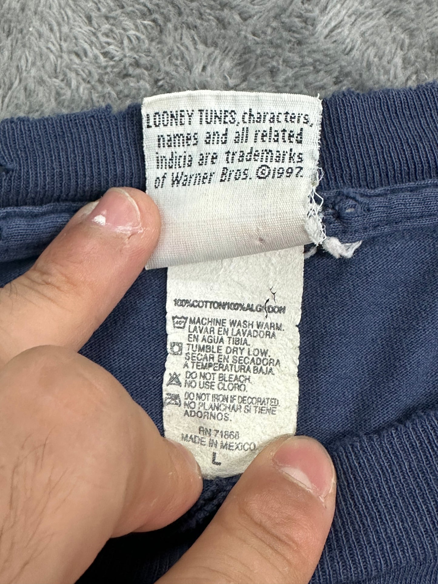 [L] 1997' Looney tunes Cartoon Tee