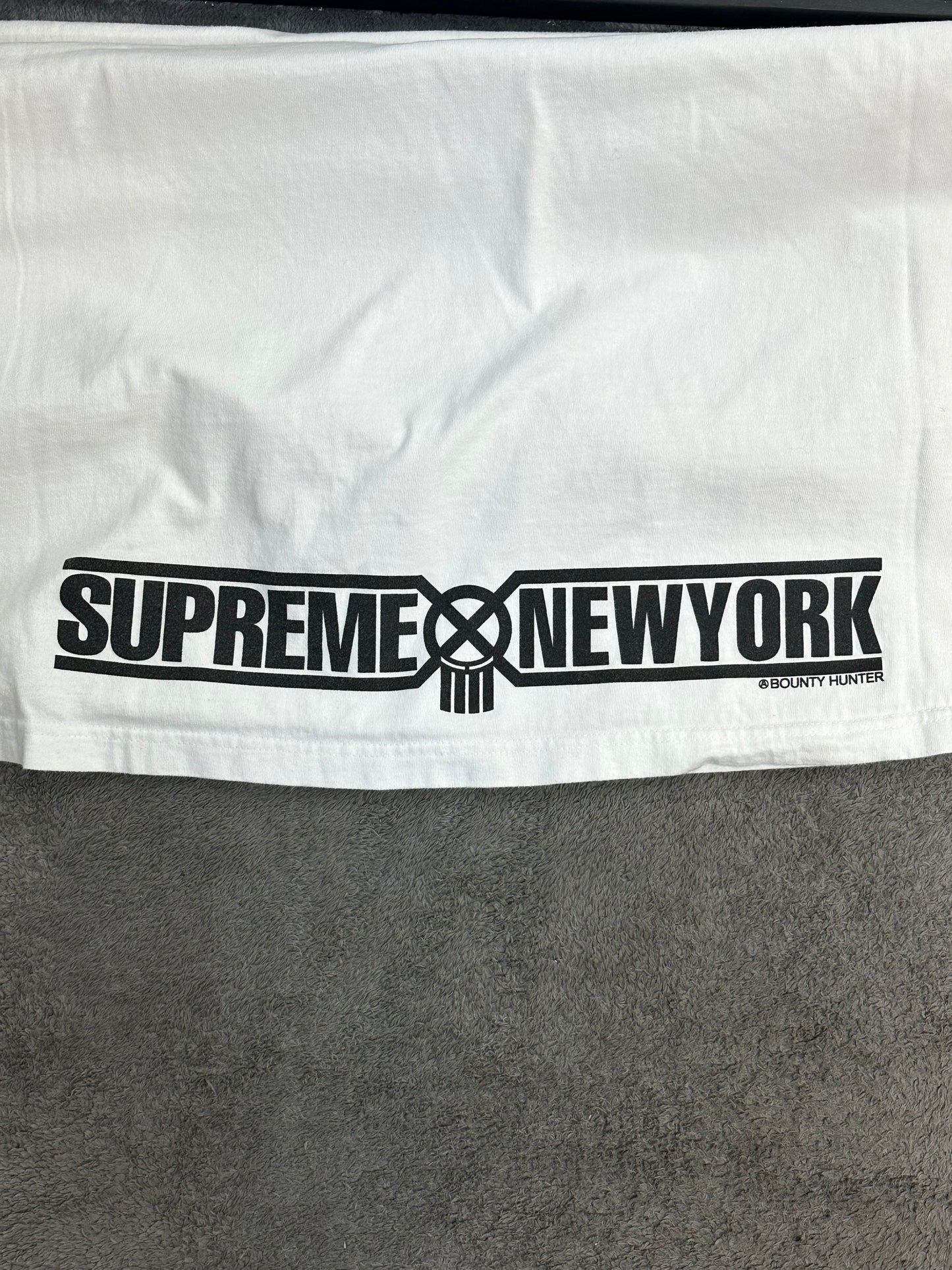 [XXL] Supreme x Bounty Hunter Tee