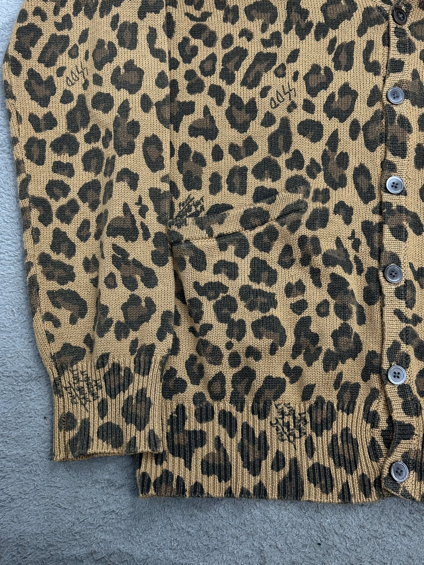 [L] FUCT SSDD Leopard Knit Cardigan