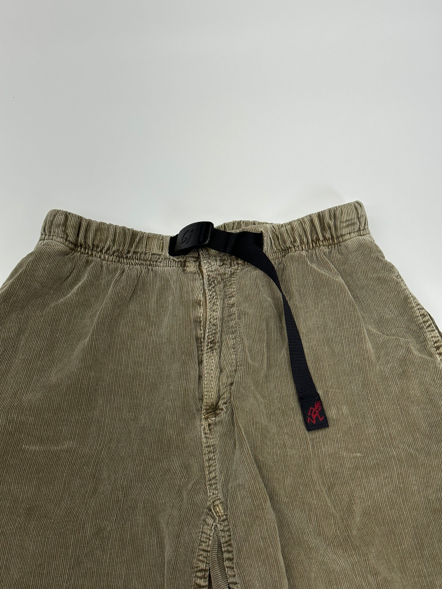 [M] 90s Gramicci Corduroy Shorts