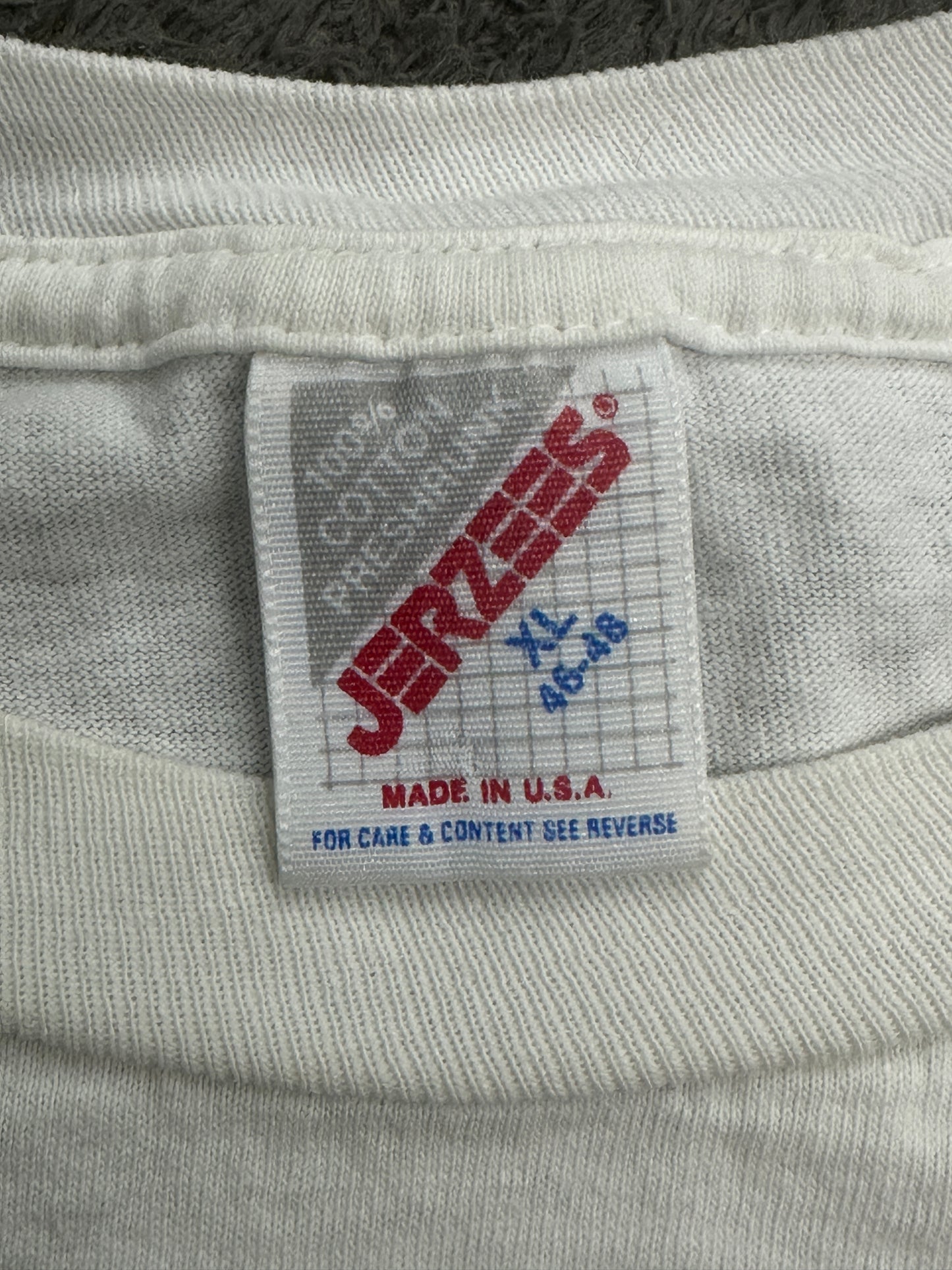 [XL] 1993' Slyvester and Tweety Cartoon Tee