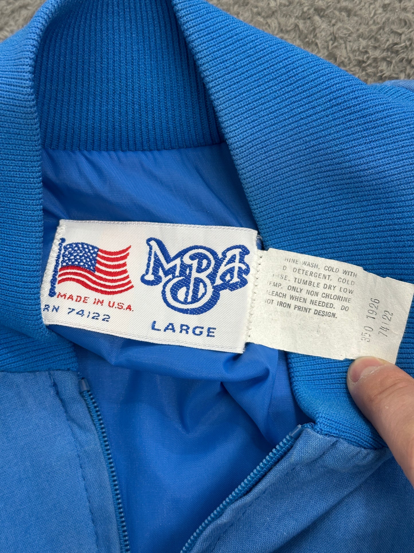 [L] 80s USA Faded Bomber Jacket