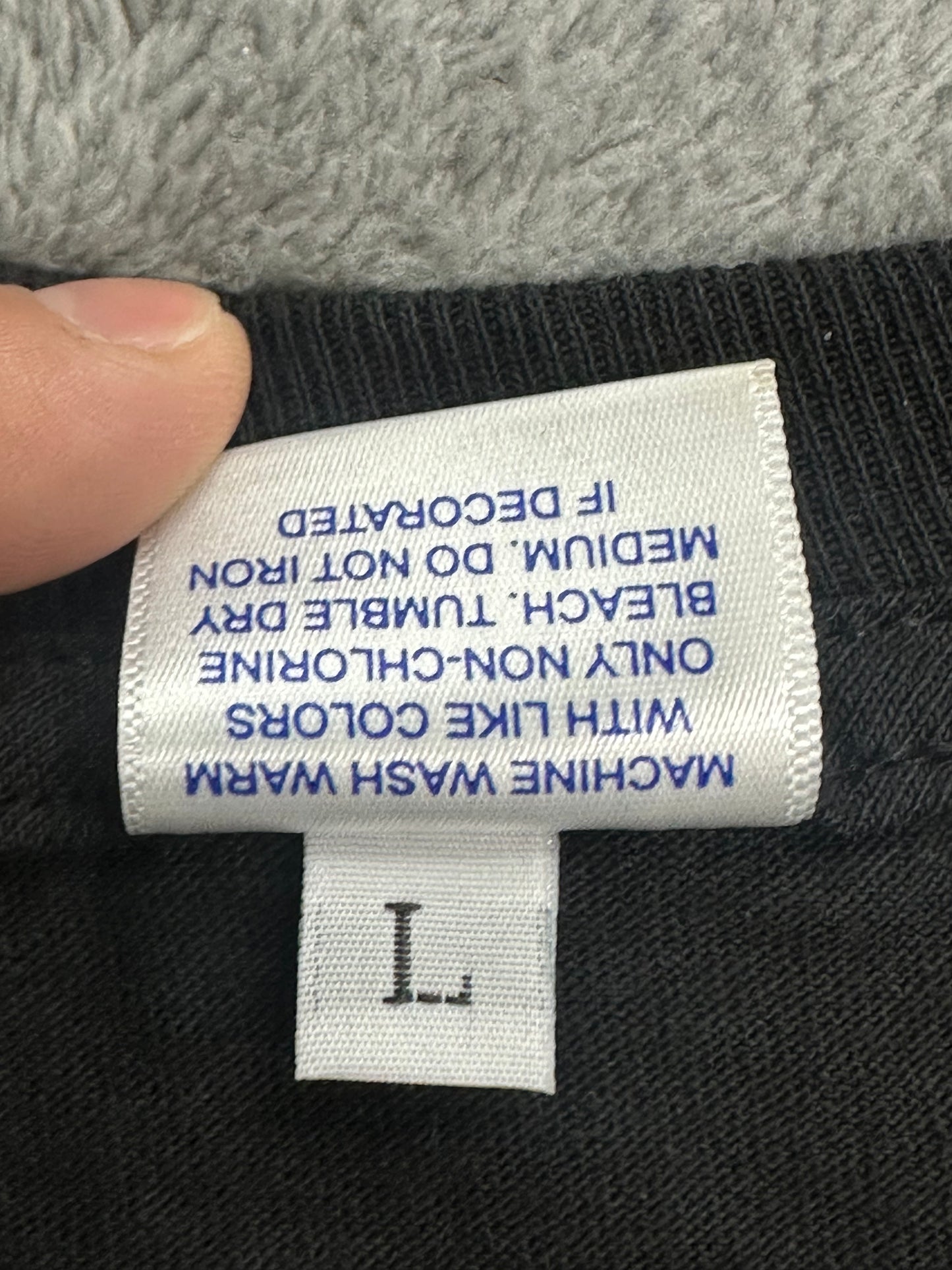 [L] FUCT Supreme Court Tee