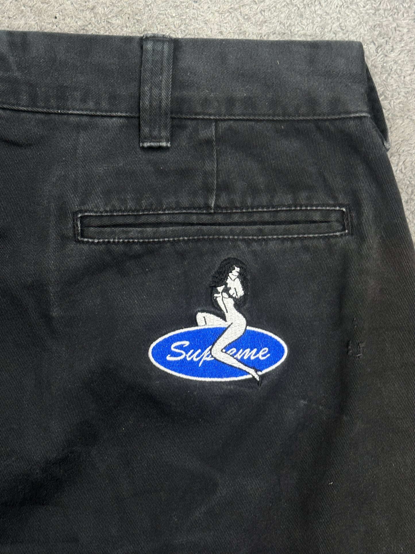 [32] Supreme Pin-Up Girl Chino Pants