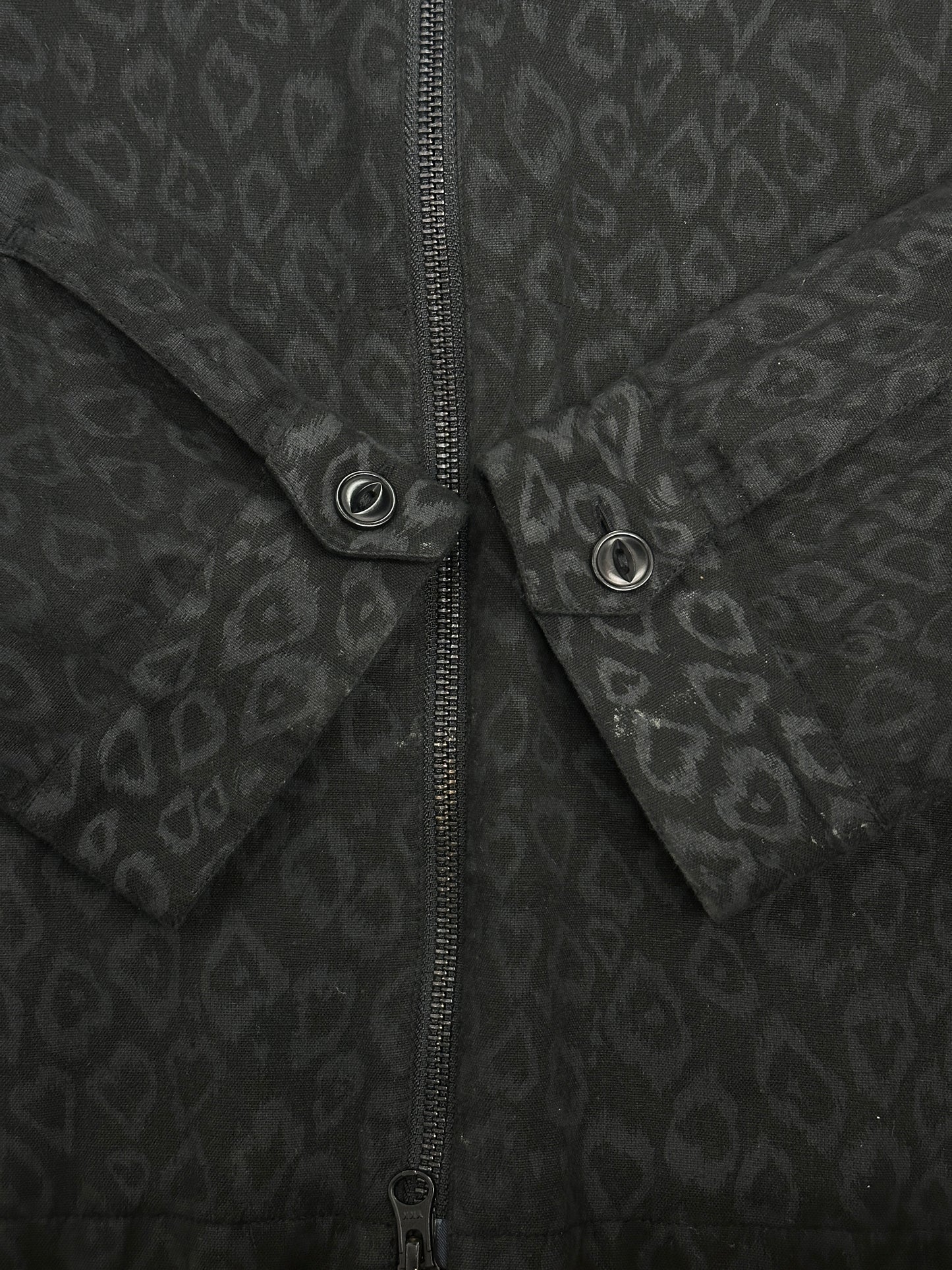 [L] You Must Create Leopard zip-up Shirt