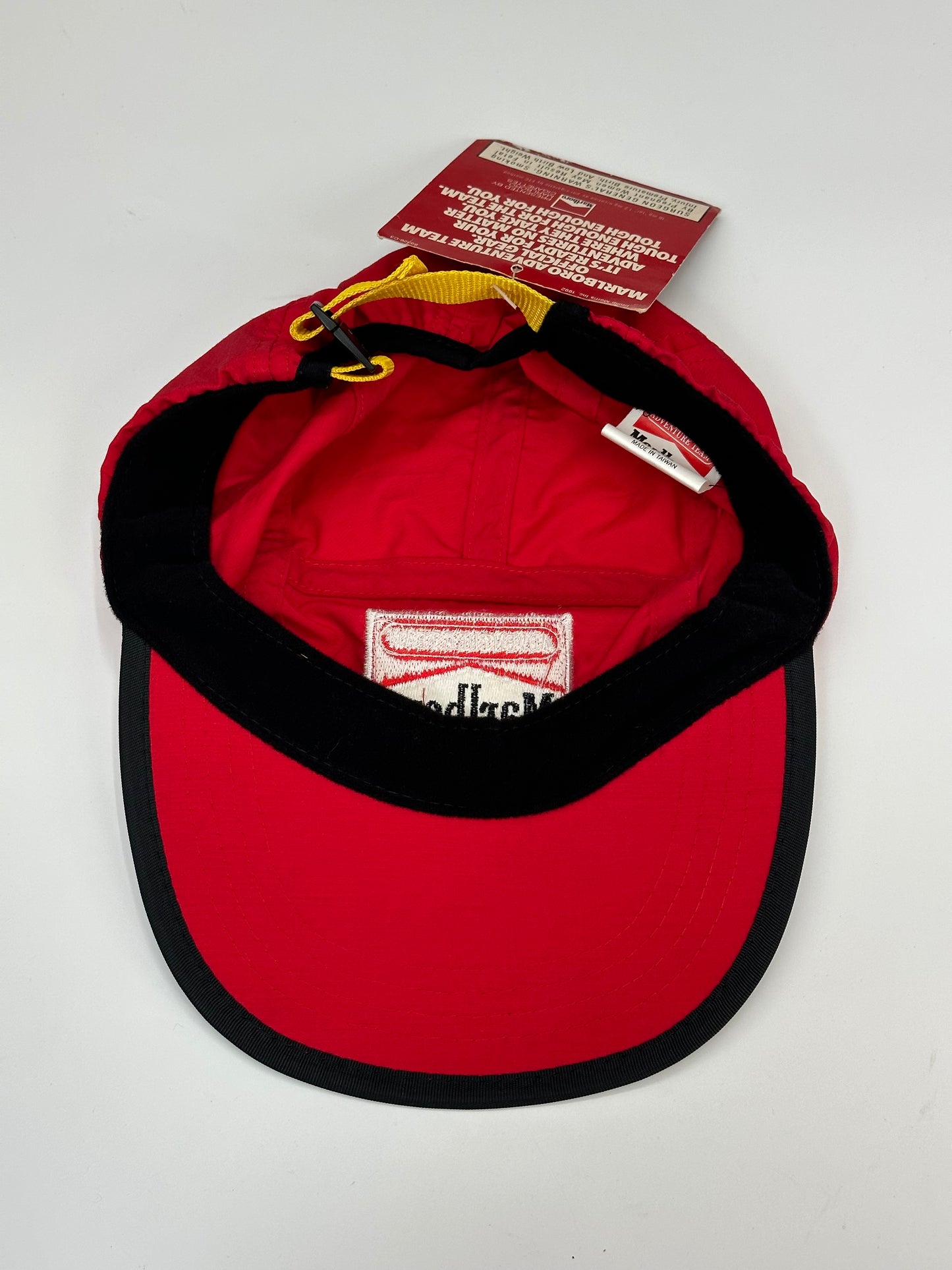 90s Marlboro nylon camp cap