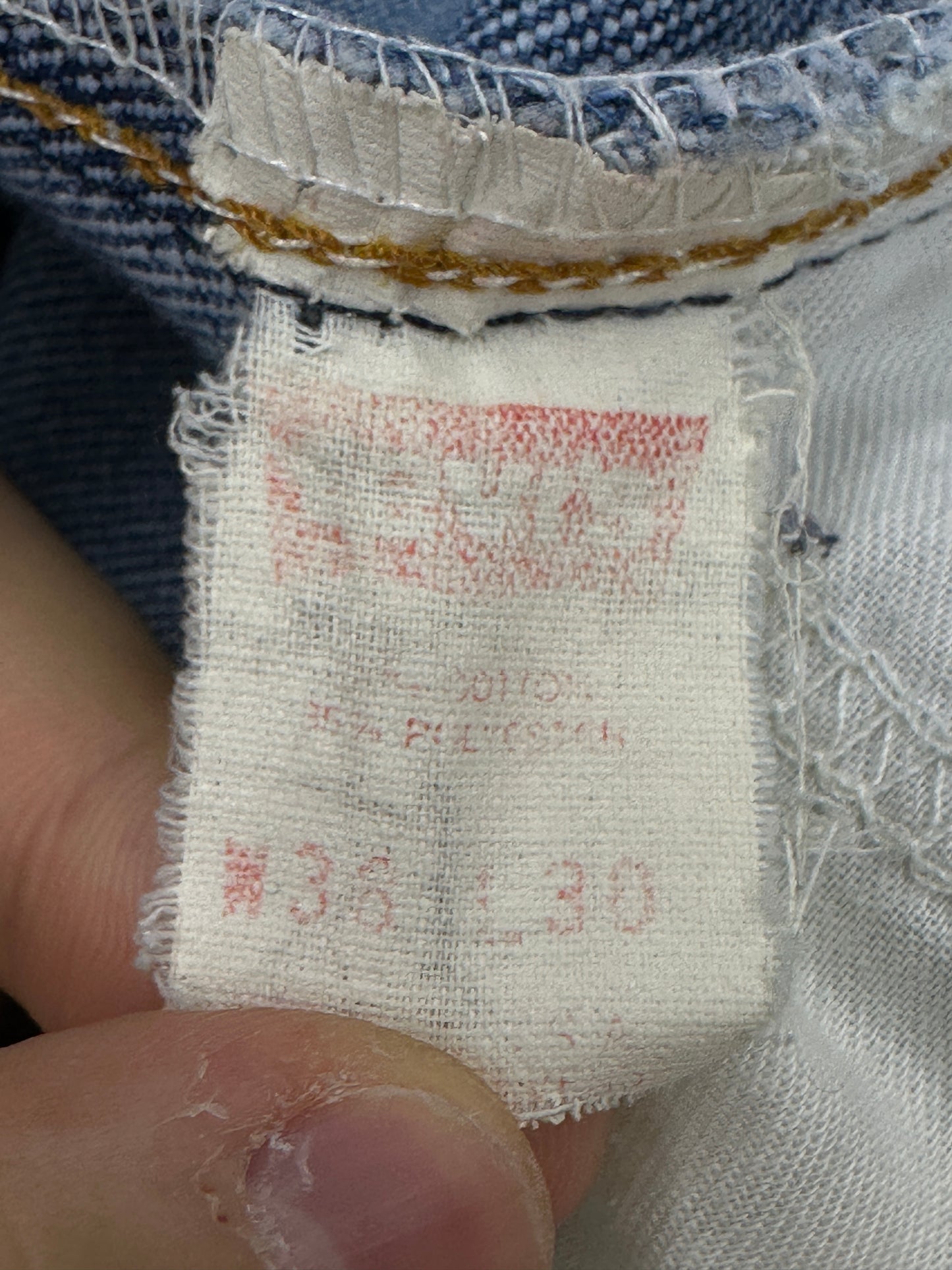 [38x30] 90s Levi's 517 Bootcut Denim Pants