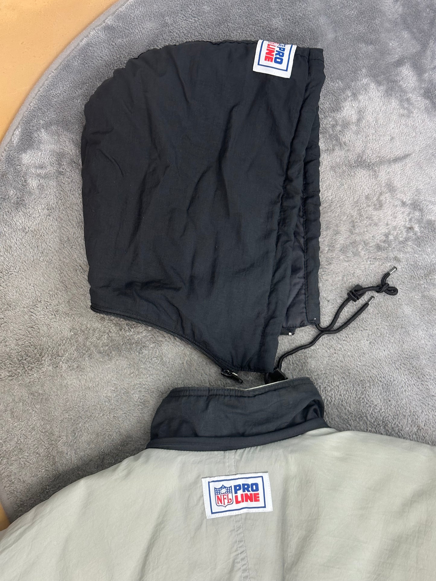 [XXL] 90s Reebok Raiders Bench Parka