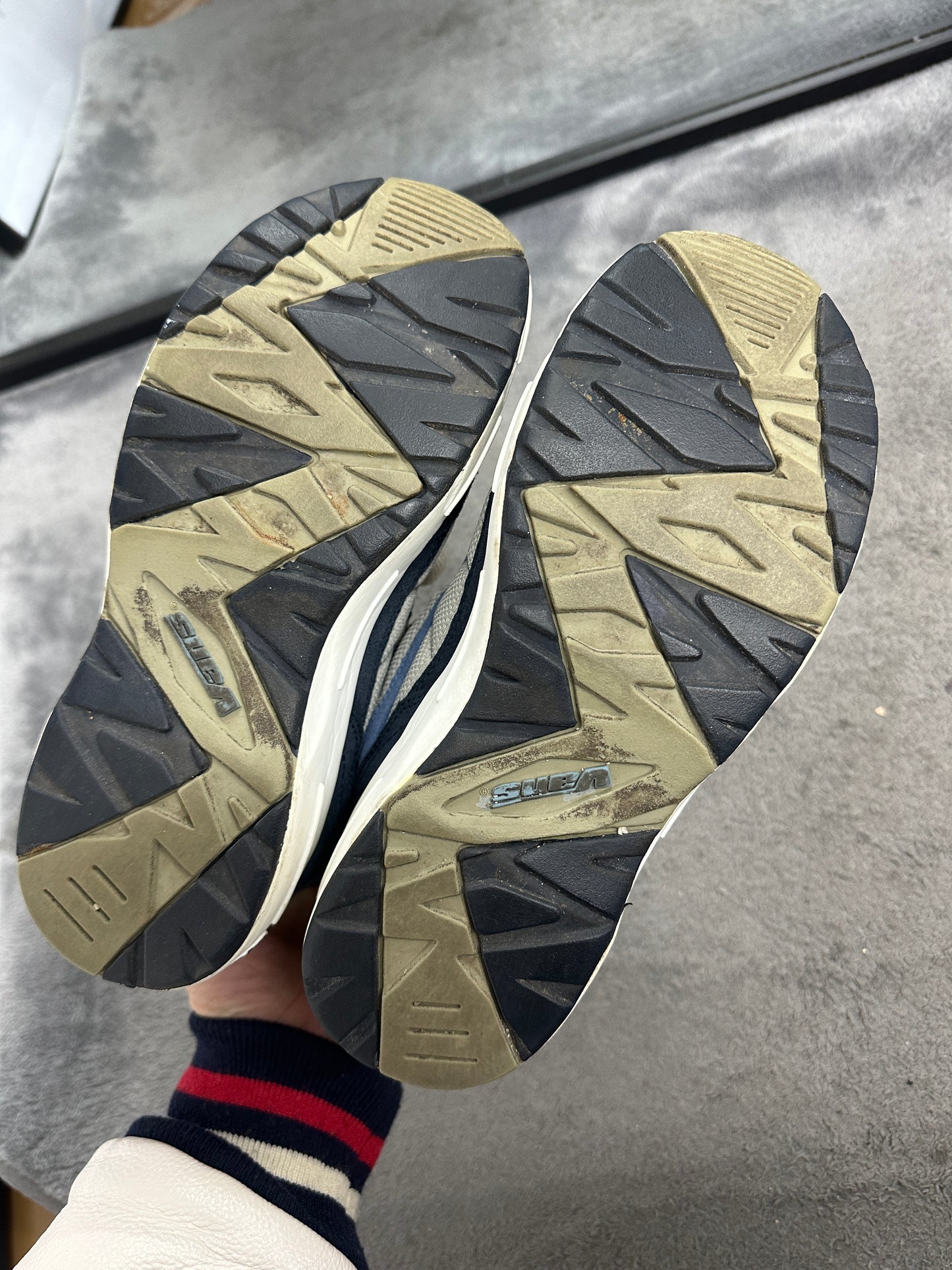 [US 9] 00s Vans Skateboard Female Shoes