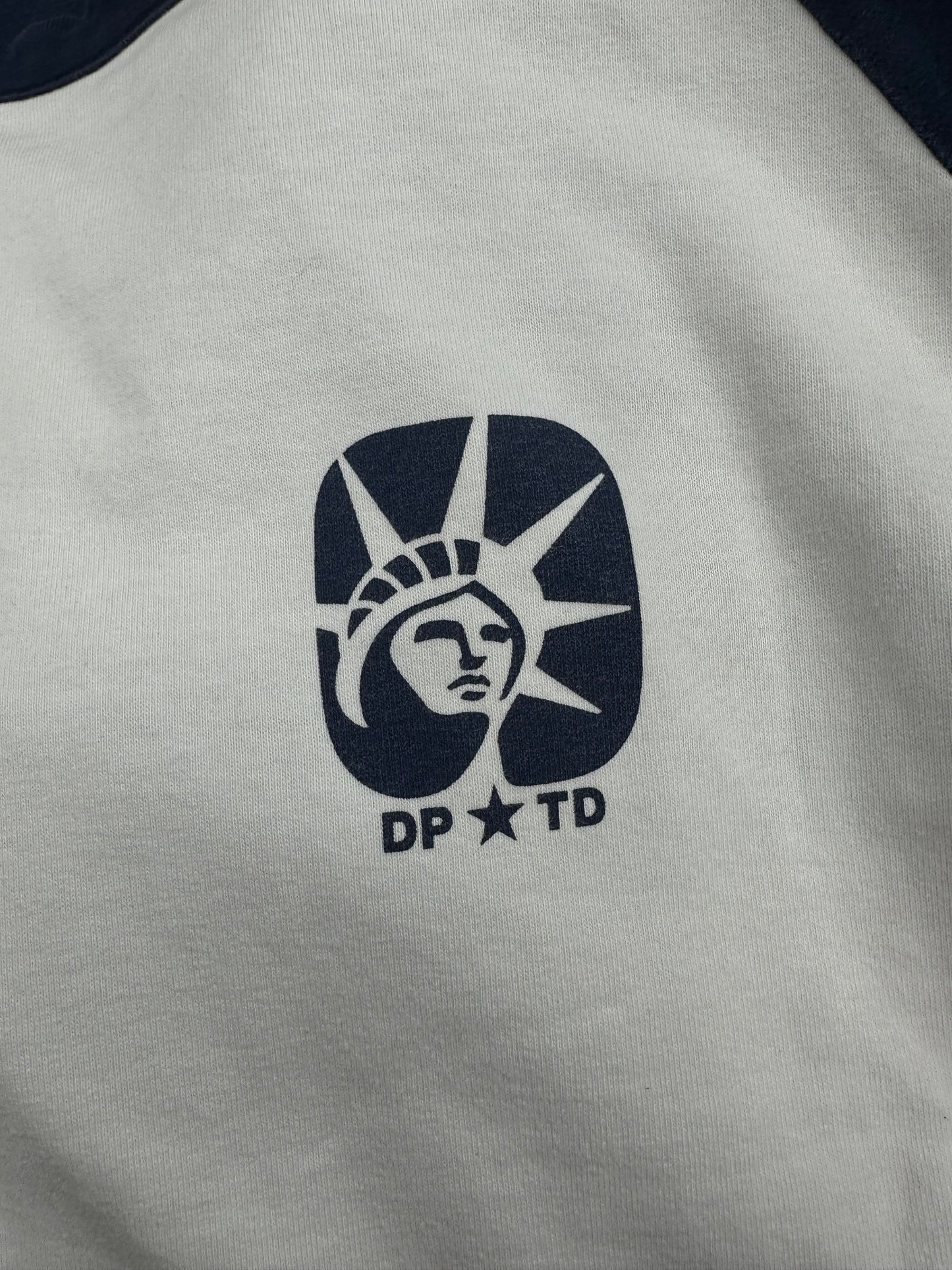 [L] 90s Depleted Reversible Sweatshirt