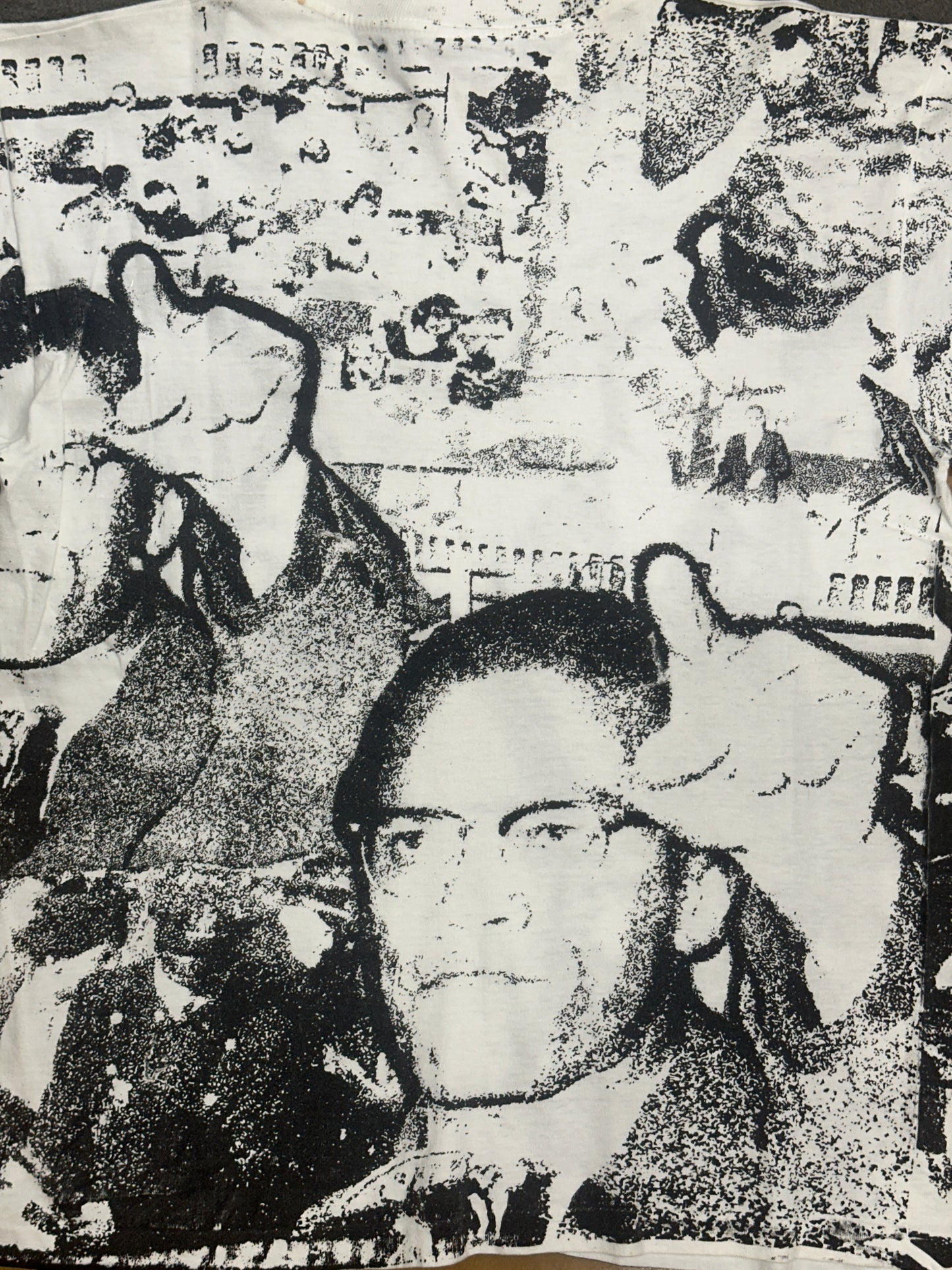 [L] 90s Malcolm X AOP Tee