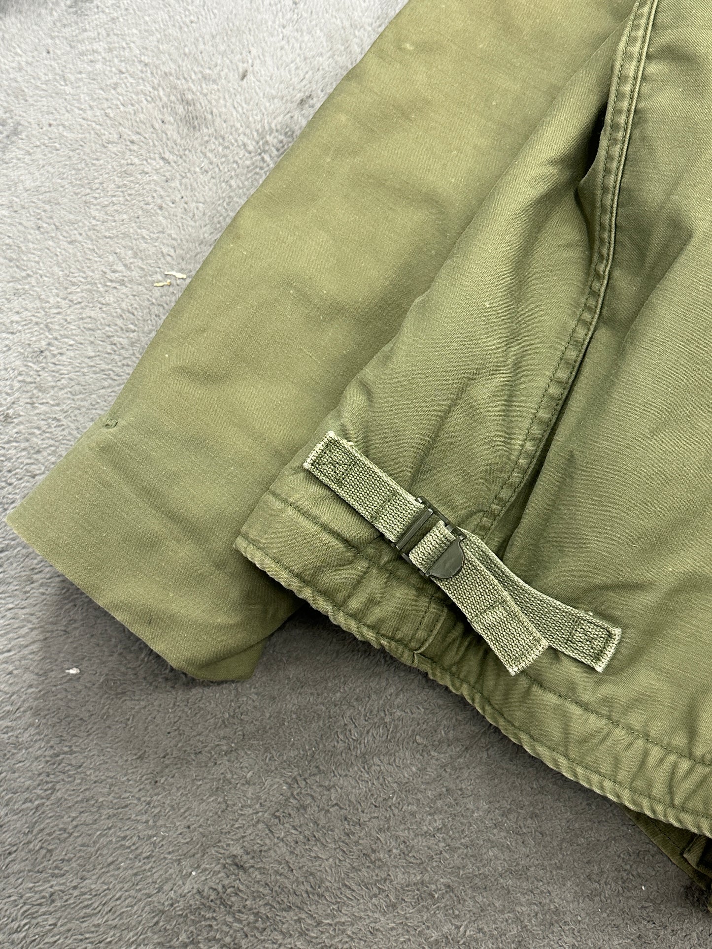 [L] 70s US Navy A-2 Deck Jacket