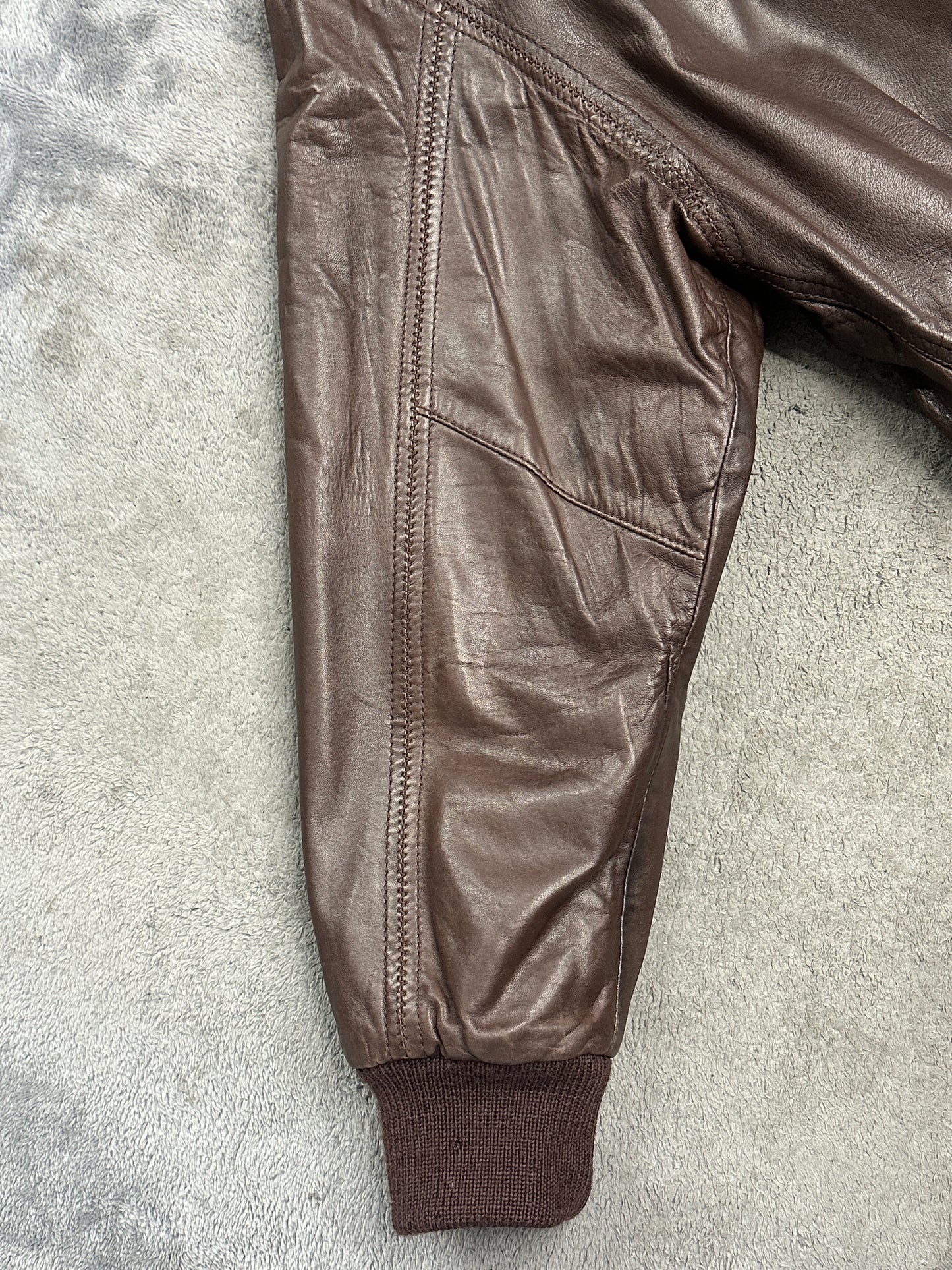 [50] 80s HUGO BOSS Brown Leather Bomber Jacket