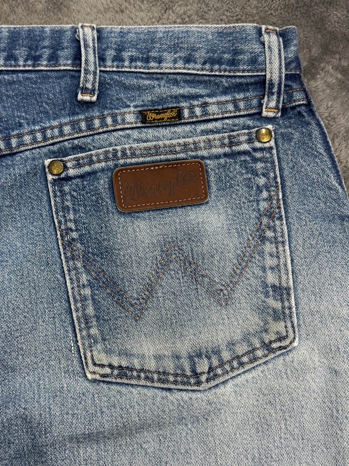 [38x32] 00s Wrangler Denim Pants
