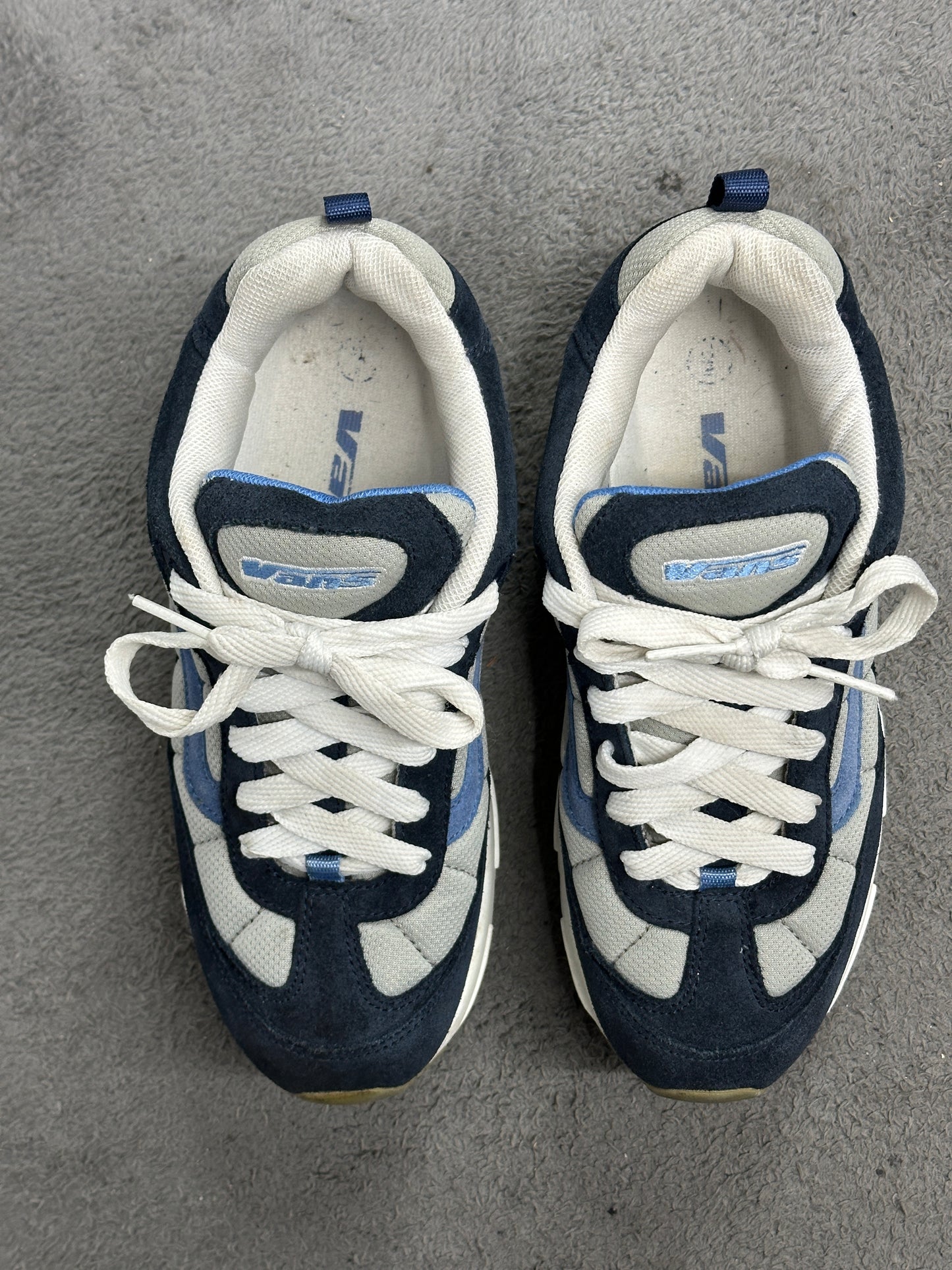 [US 9] 00s Vans Skateboard Female Shoes