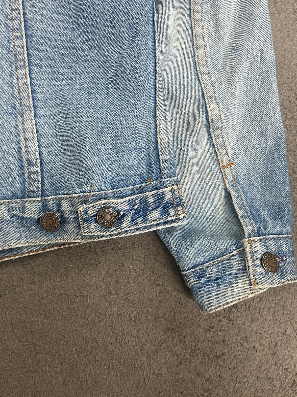 [40] 90s France Levi's Denim Trucker Jacket
