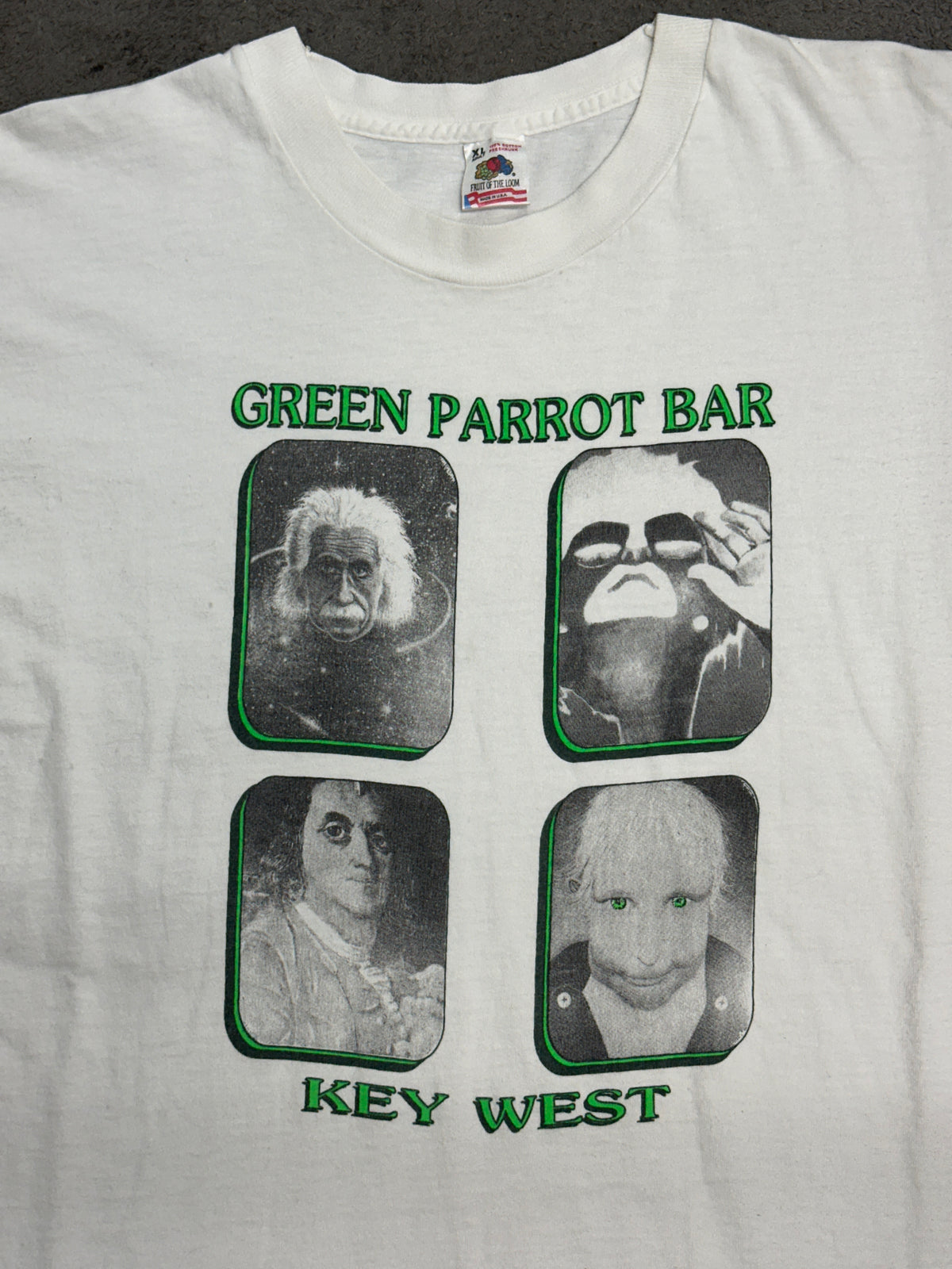 [XL] 90s Green Parrot Bar Promo Tee