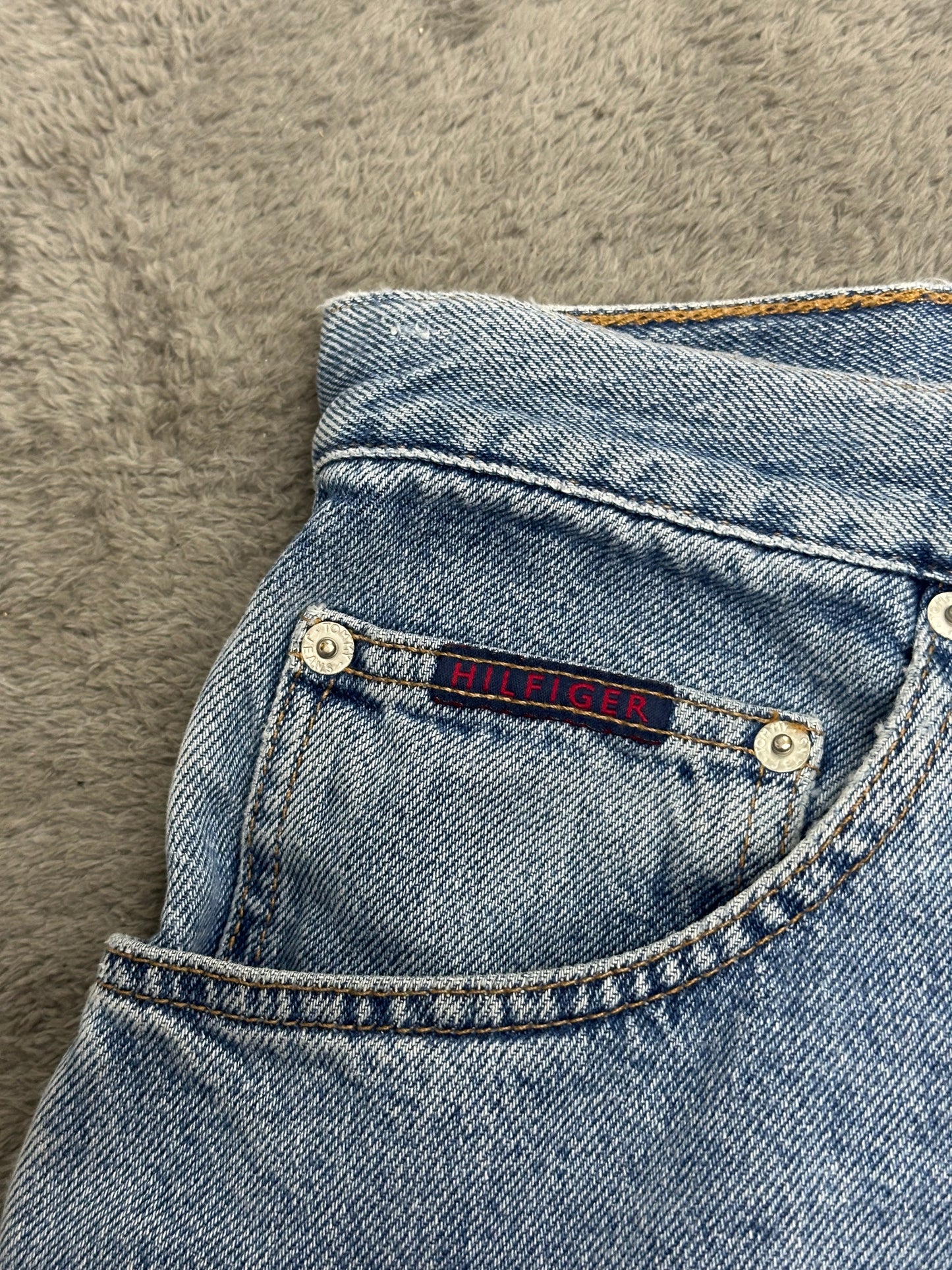 [40] 00s Tommy Jeans Denim Shorts