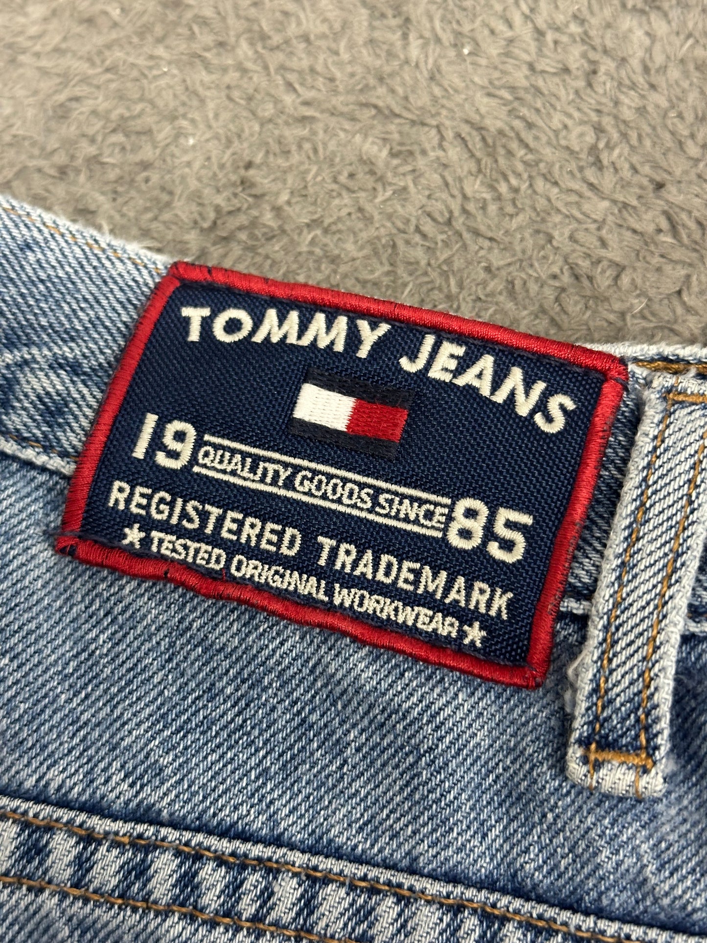 [40] 00s Tommy Jeans Denim Shorts