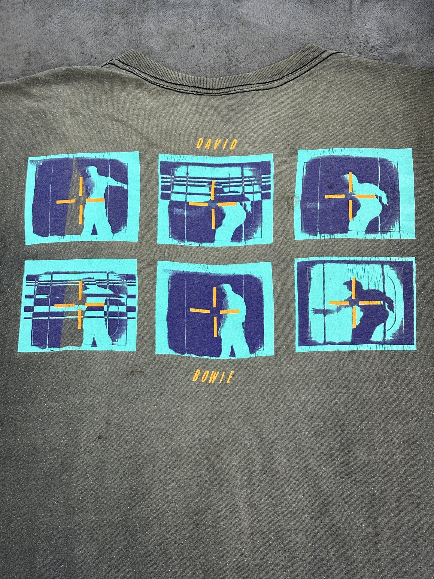 [OS] 1990' David Bowie Sound+Vision World Tour Faded Tee