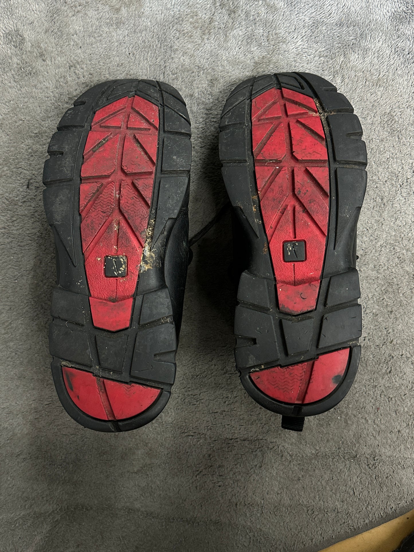 [US 11] 00s Nike Air Source Leather Hiking Boot