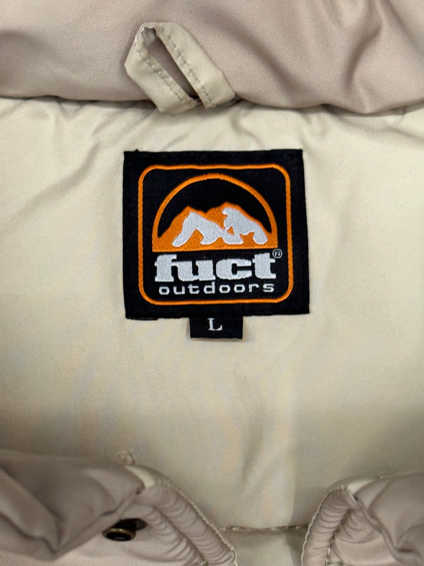 [L] Fuct outdoors Padded Vest