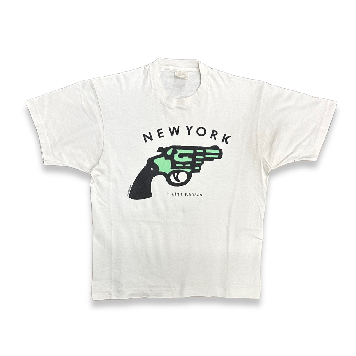 [L] 90s NY It's ain't Kansas Tee