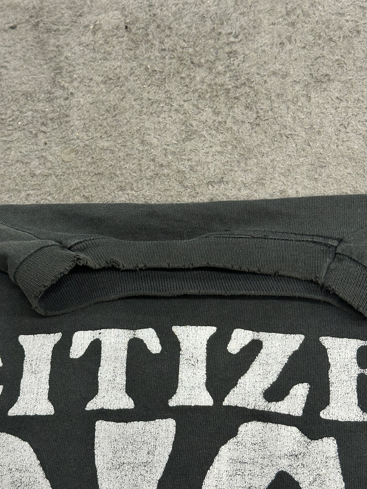 [L] 1992' Citizen Dick Movie Band Tee
