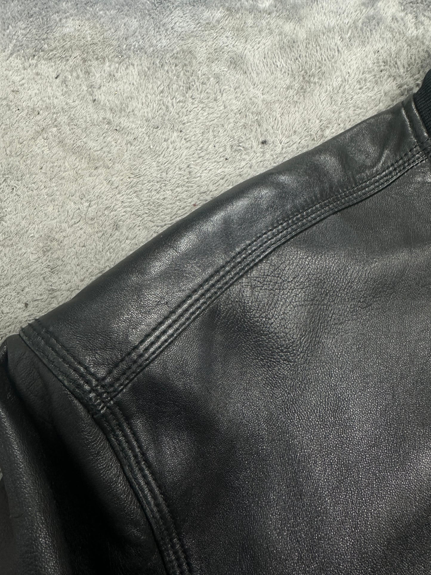 [XL] 90s HUGO BOSS Leather Bomber Jacket