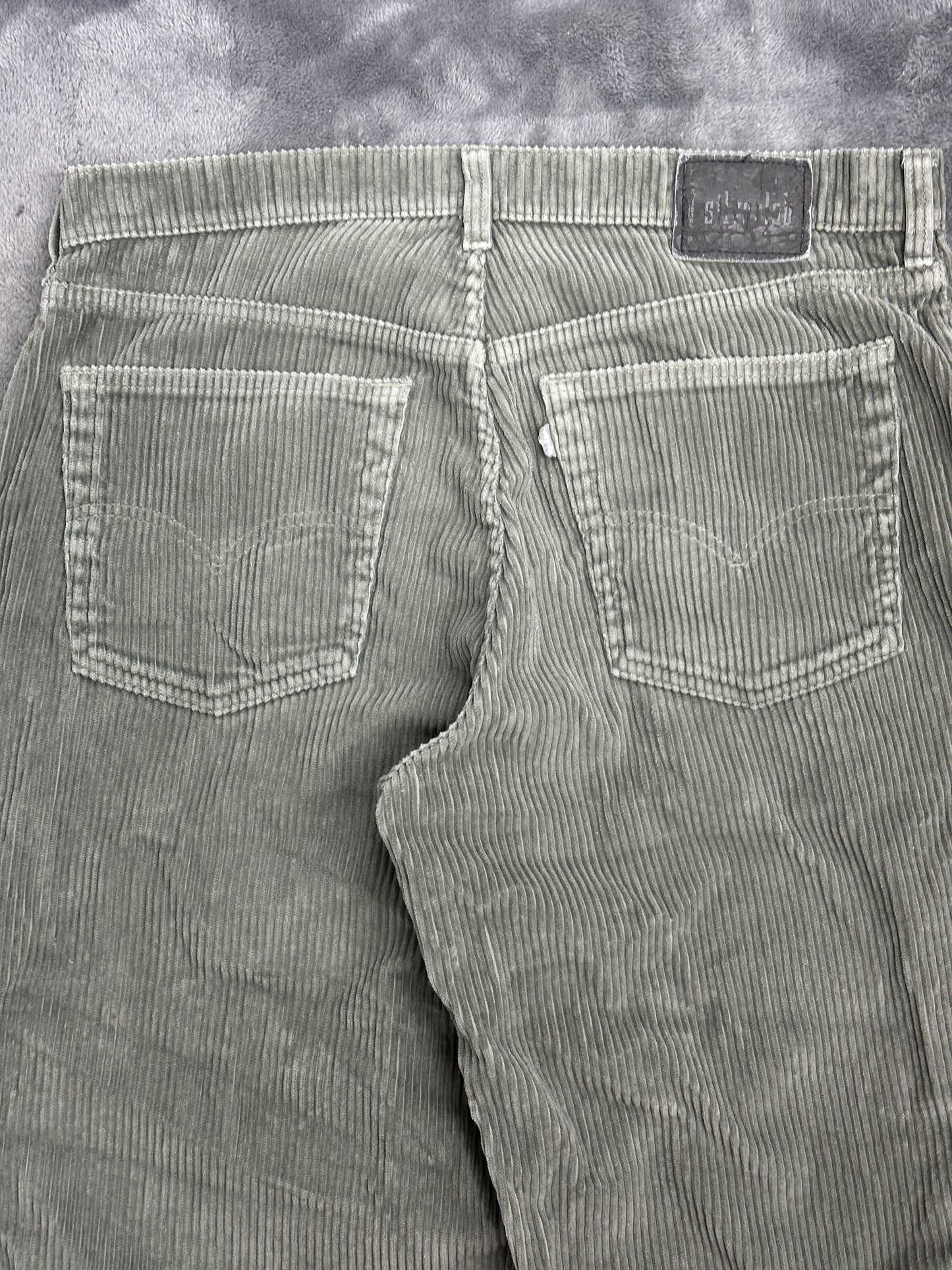 [36x32] 1998' Levi's Silvertab Corduroy Pants