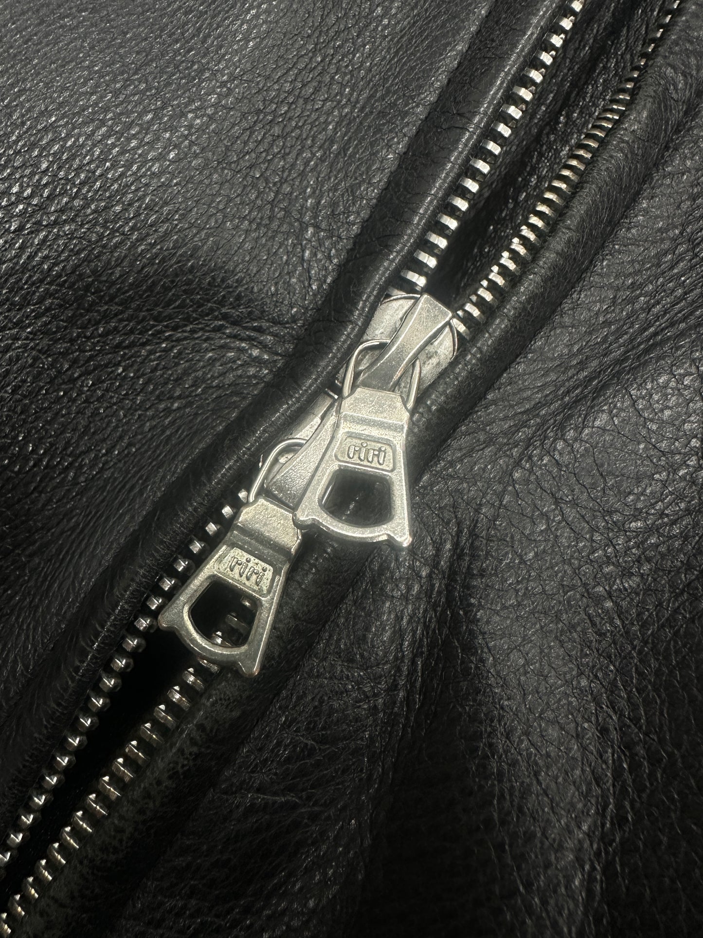 [M] 90s DKNY Leather Car Coat
