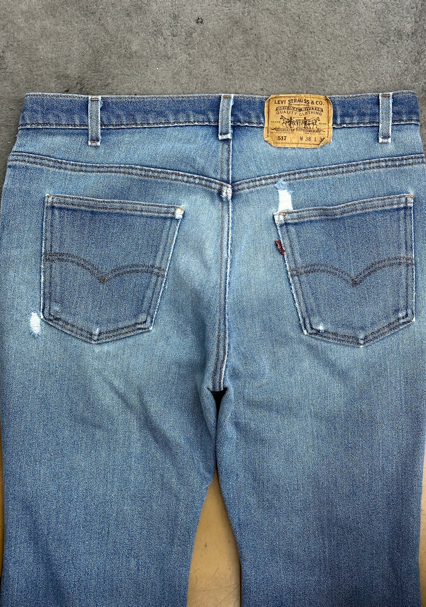 [38x30] 90s Levi's 517 Bootcut Denim Pants