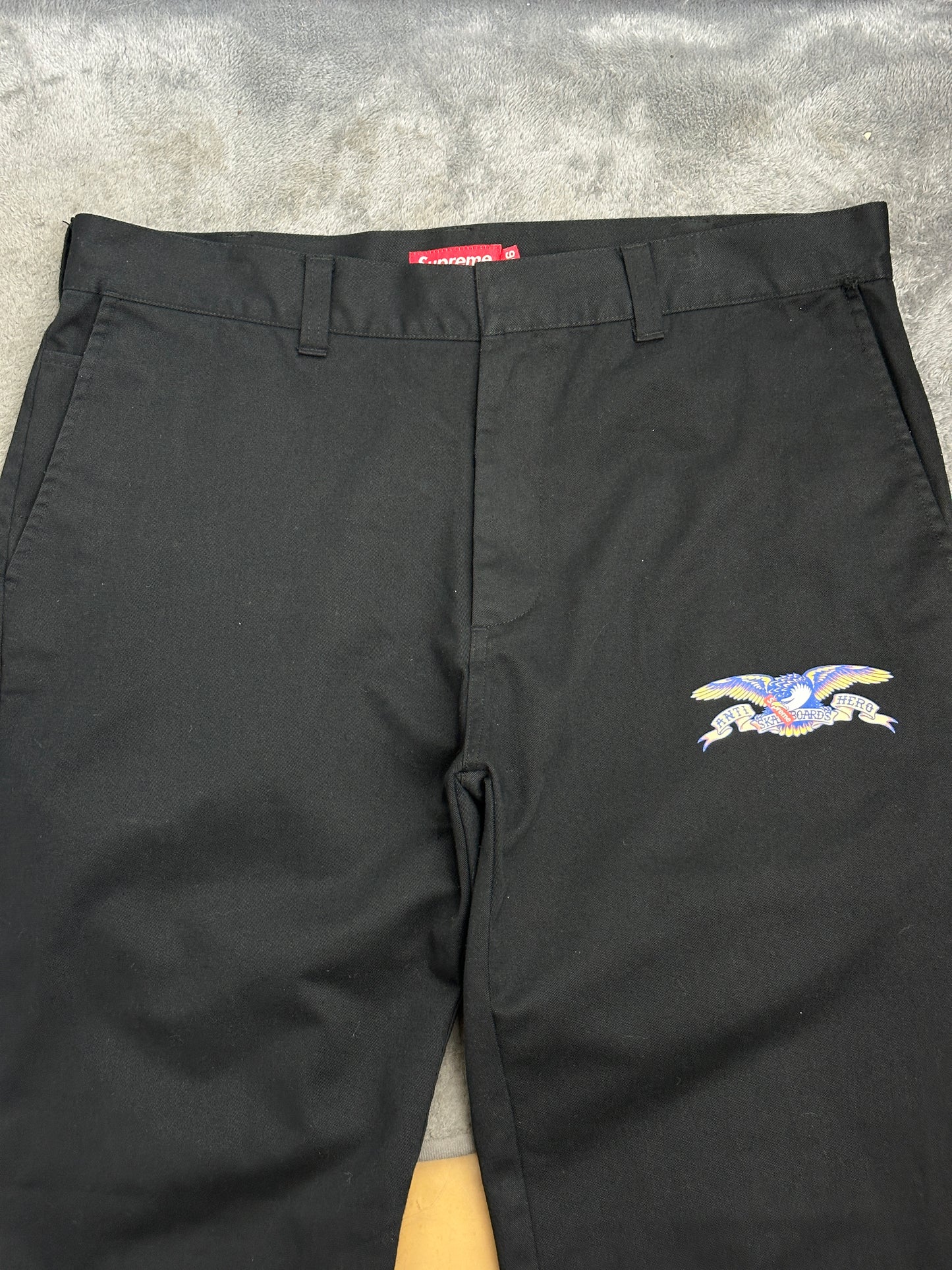 [36] 16SS Supreme x Antihero Chino Pants