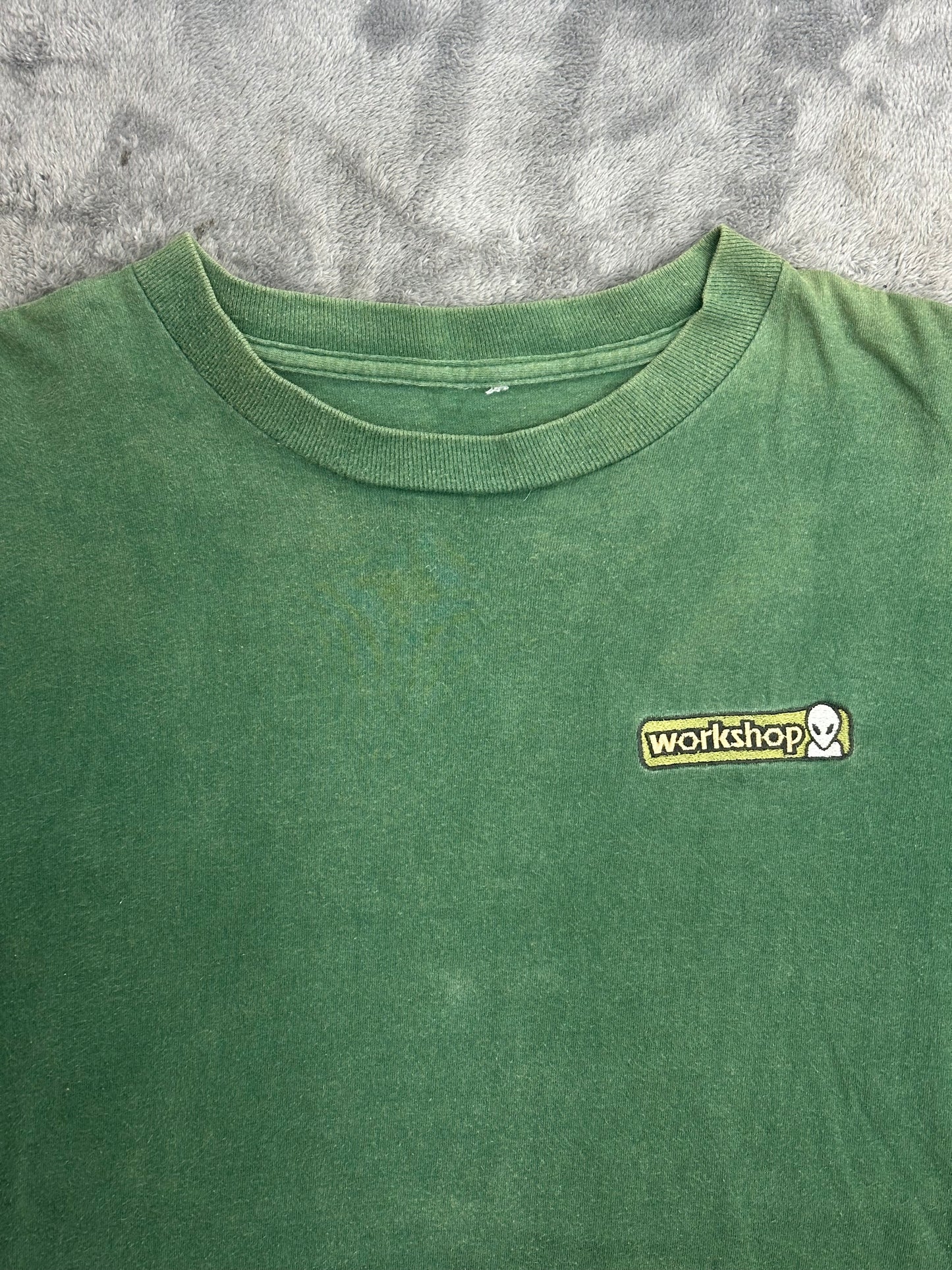 [L] 90s Alien Workshop Logo Tee