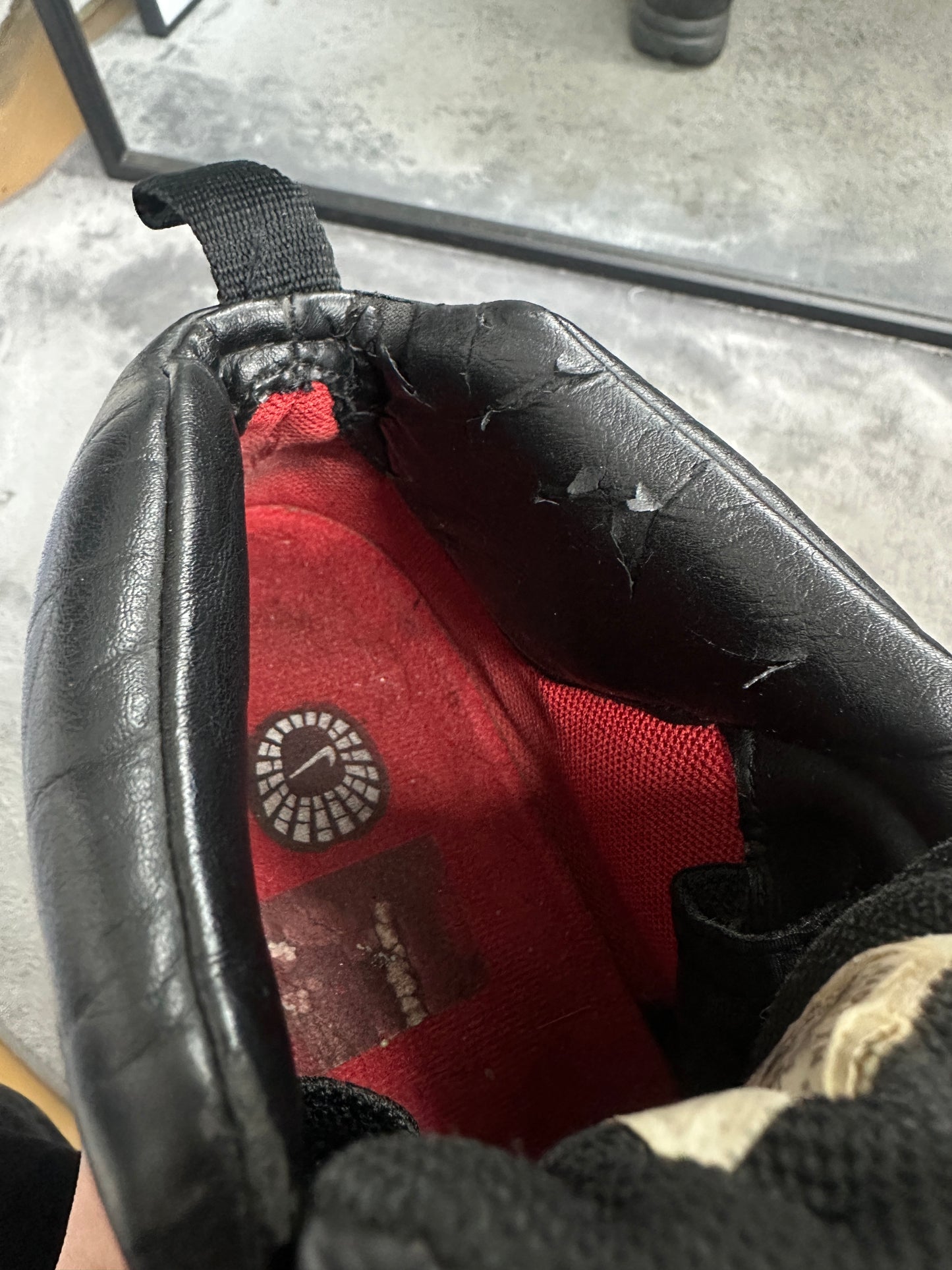 [US 11] 00s Nike Air Source Leather Hiking Boot