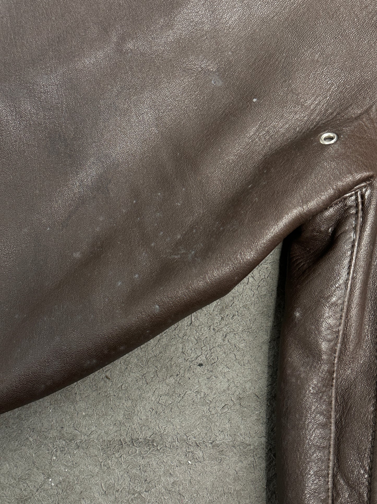 [XL] 90s HUGO BOSS A-2 Leather Jacket