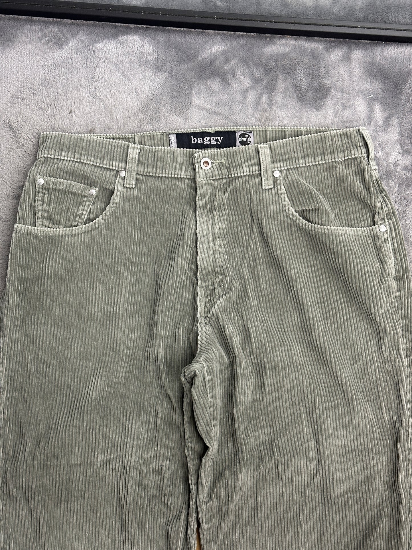 [36x32] 1998' Levi's Silvertab Corduroy Pants