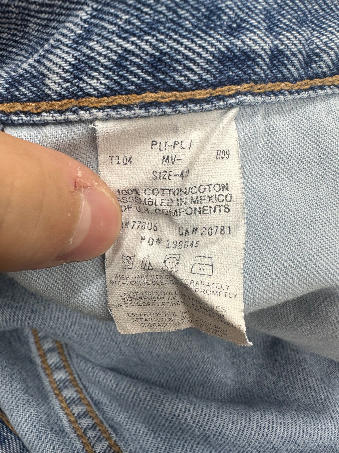 [40] 00s Tommy Jeans Denim Shorts