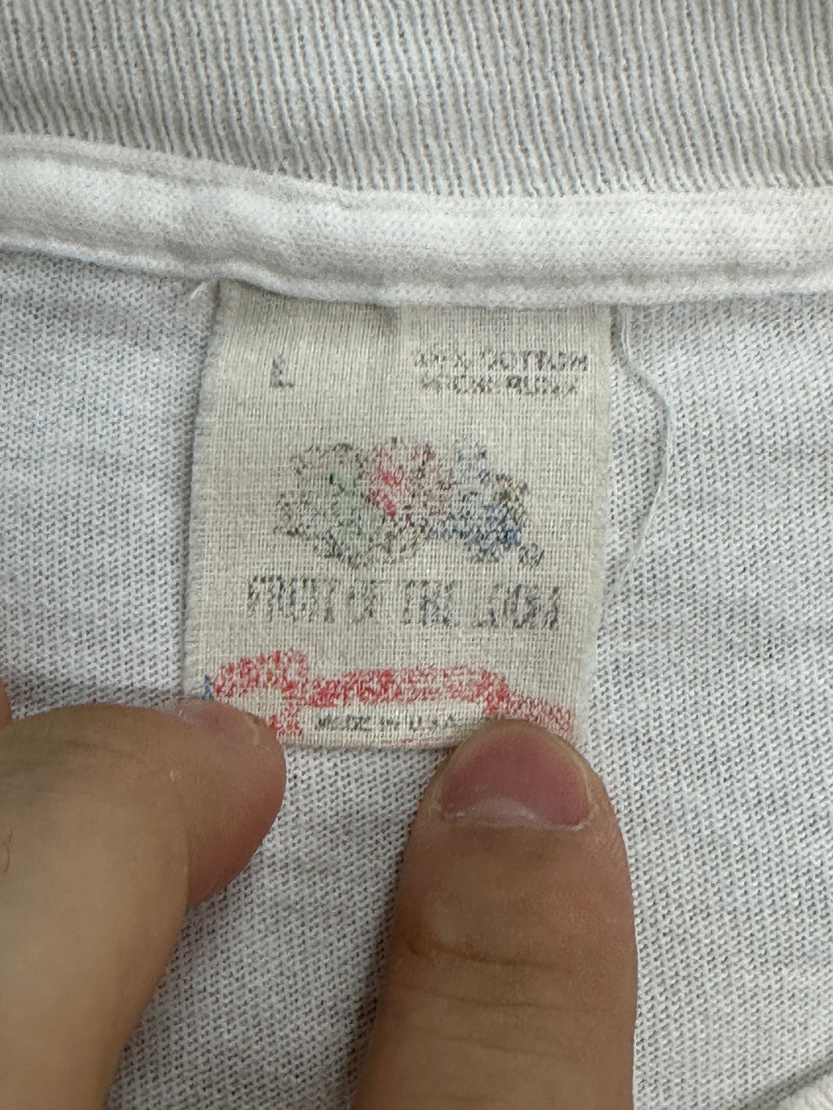 [L] 90s NY It's ain't Kansas Tee