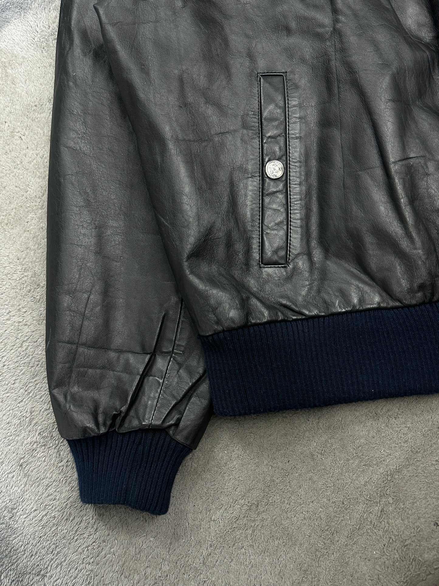 [40] 80s Harley-Davidson Leather Jacket