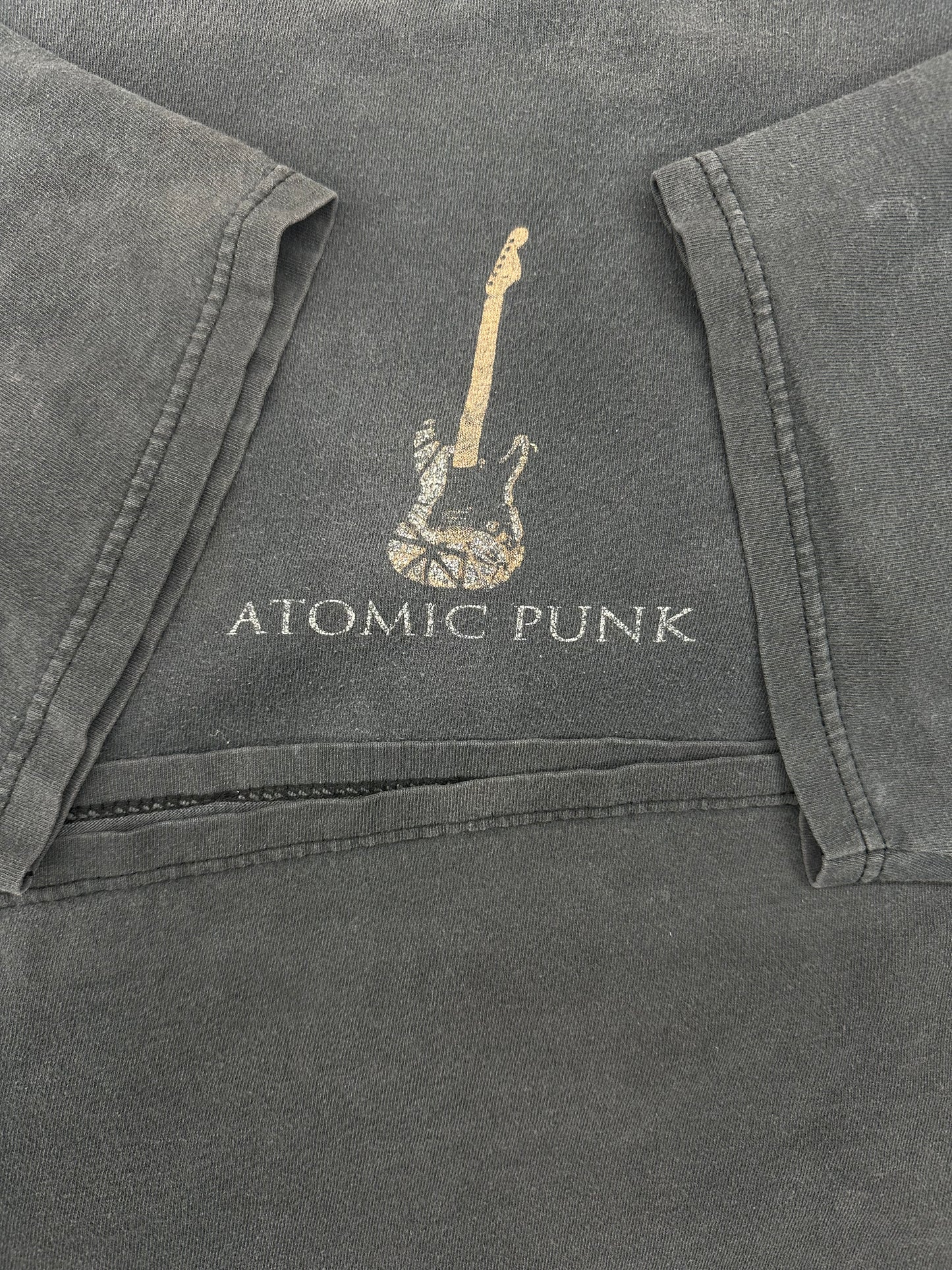 [XL] 1995' Van Halen 'ATOMIC PUNK' Tee