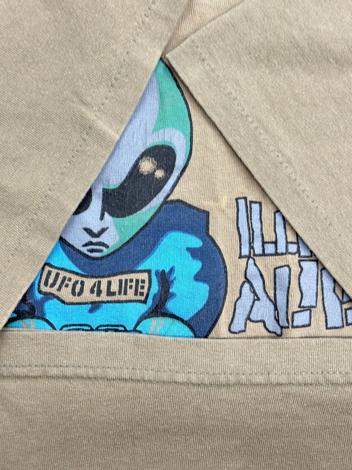 [XL] 90s ILLEGAL ALIEN Tee