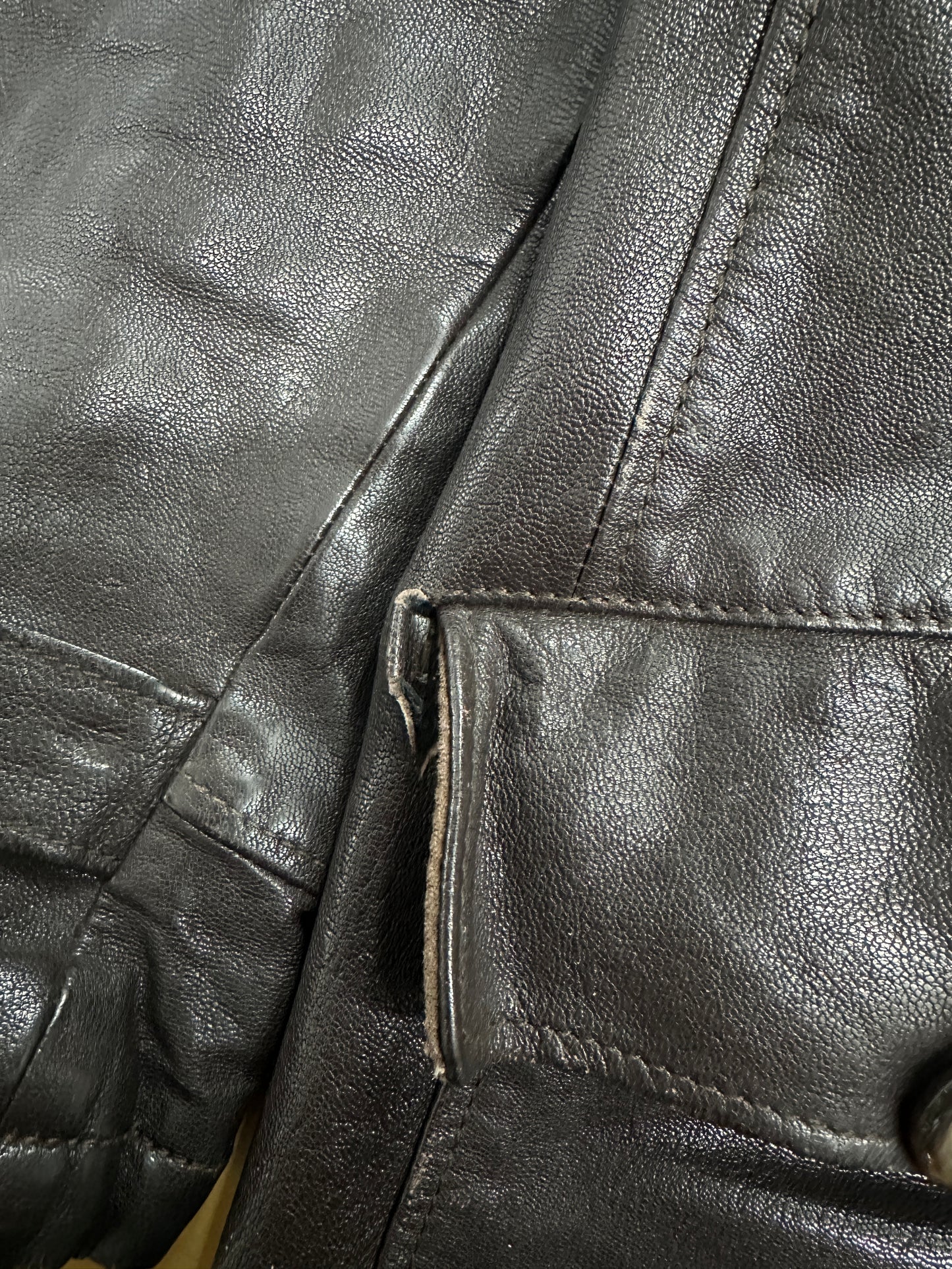 [L] 90s Emporio Armani Double Breast Leather Jacket